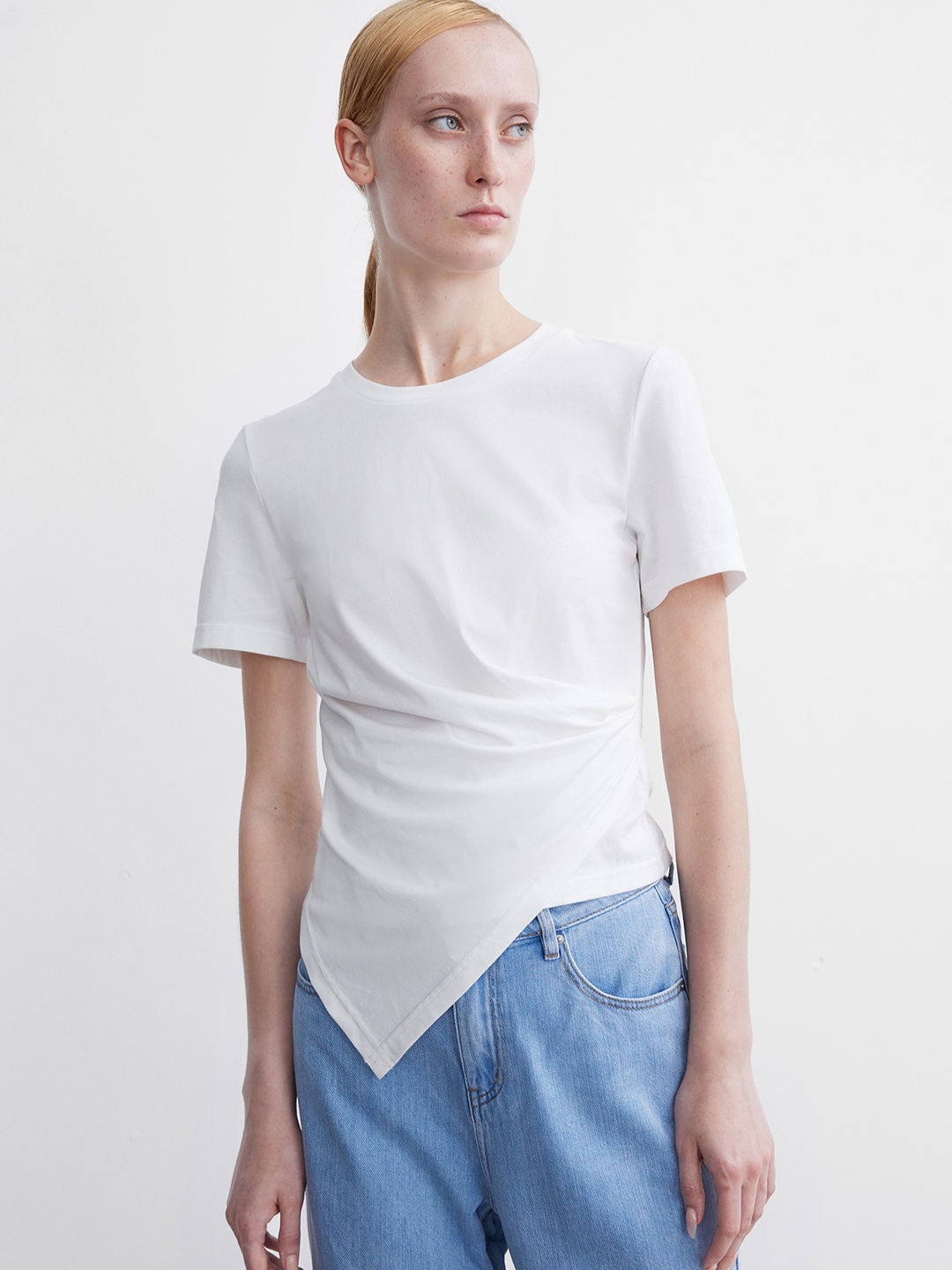 

Urban Revivo Asymmetrical Hem Cotton Top, White