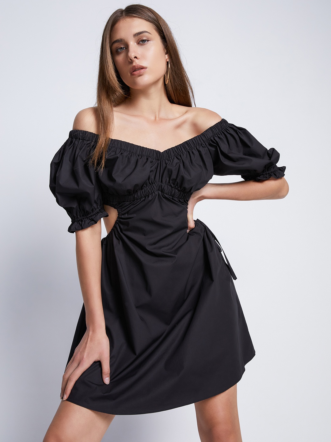 

Urban Revivo Cotton Off-Shoulder Puff Sleeve A-Line Dress, Black