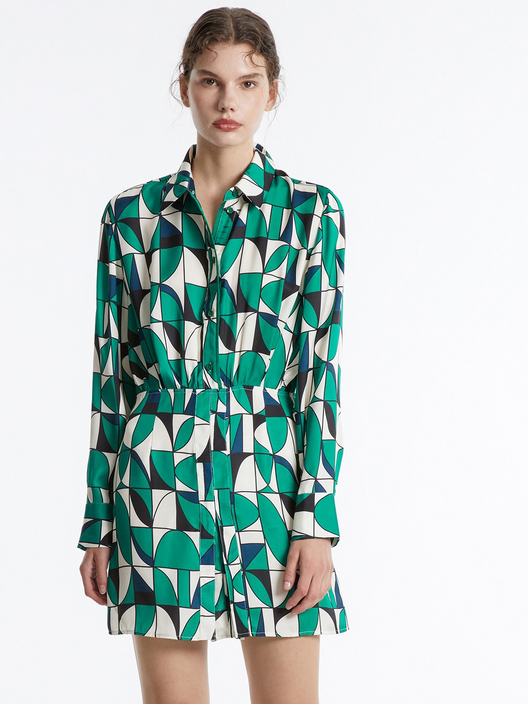 

Urban Revivo Geometric Print Shirt Mini Dress, Green