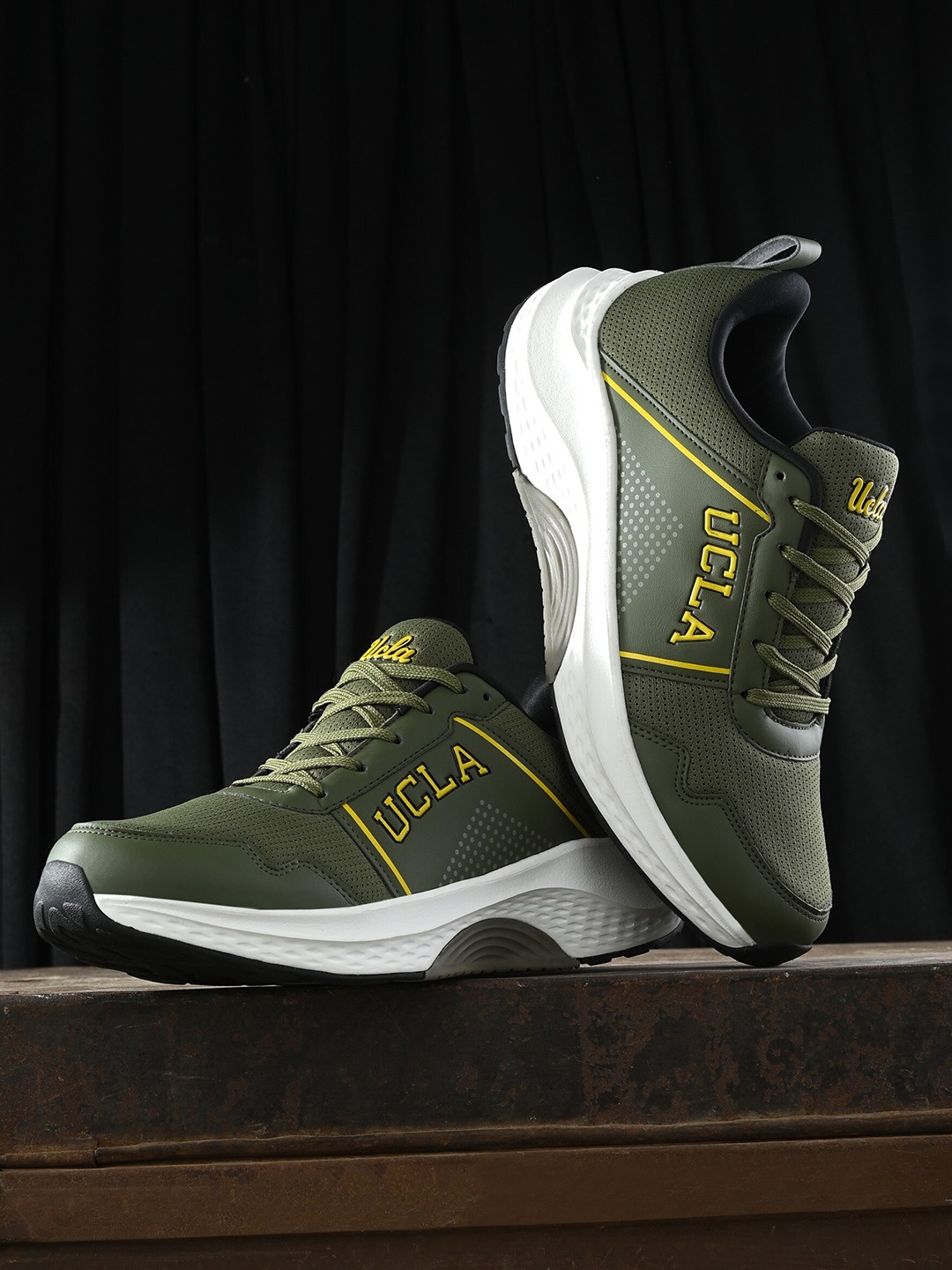 

UCLA Men Archer Running Sports Shoes, Olive