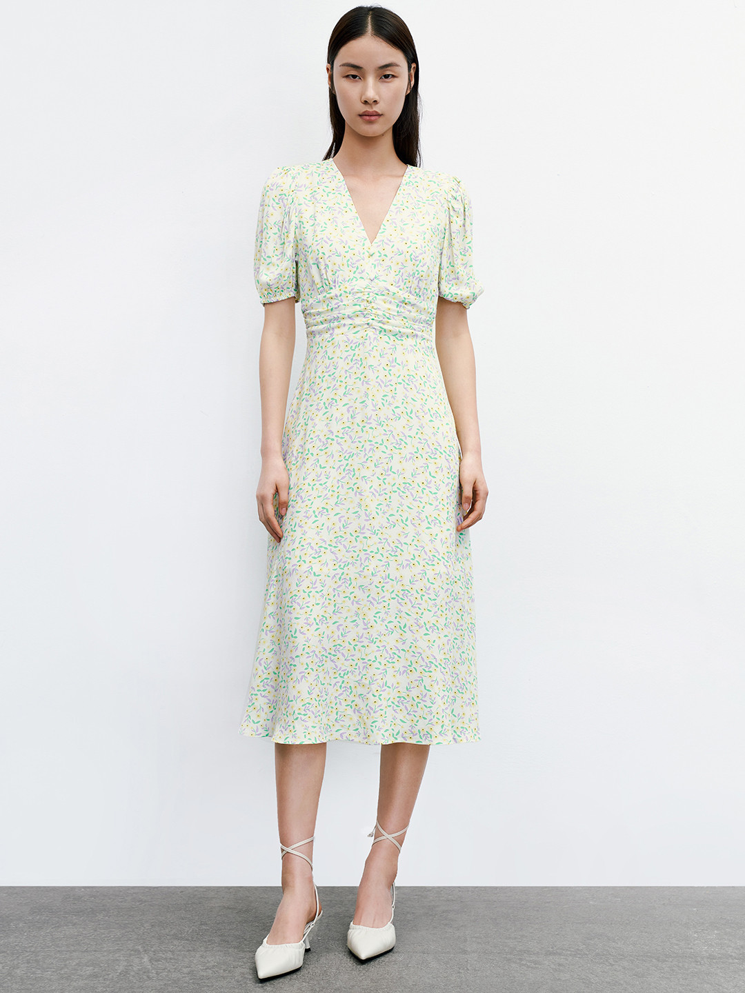 

Urban Revivo Floral Print Puff Sleeve A-Line Midi Dress, Off white
