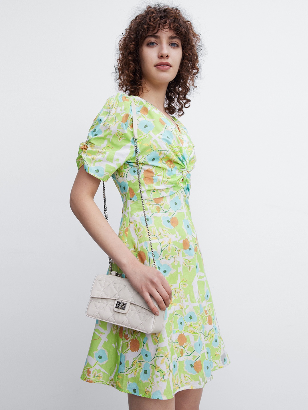 

Urban Revivo Pure Cotton Floral Print Puff Sleeve A-Line Dress, Green