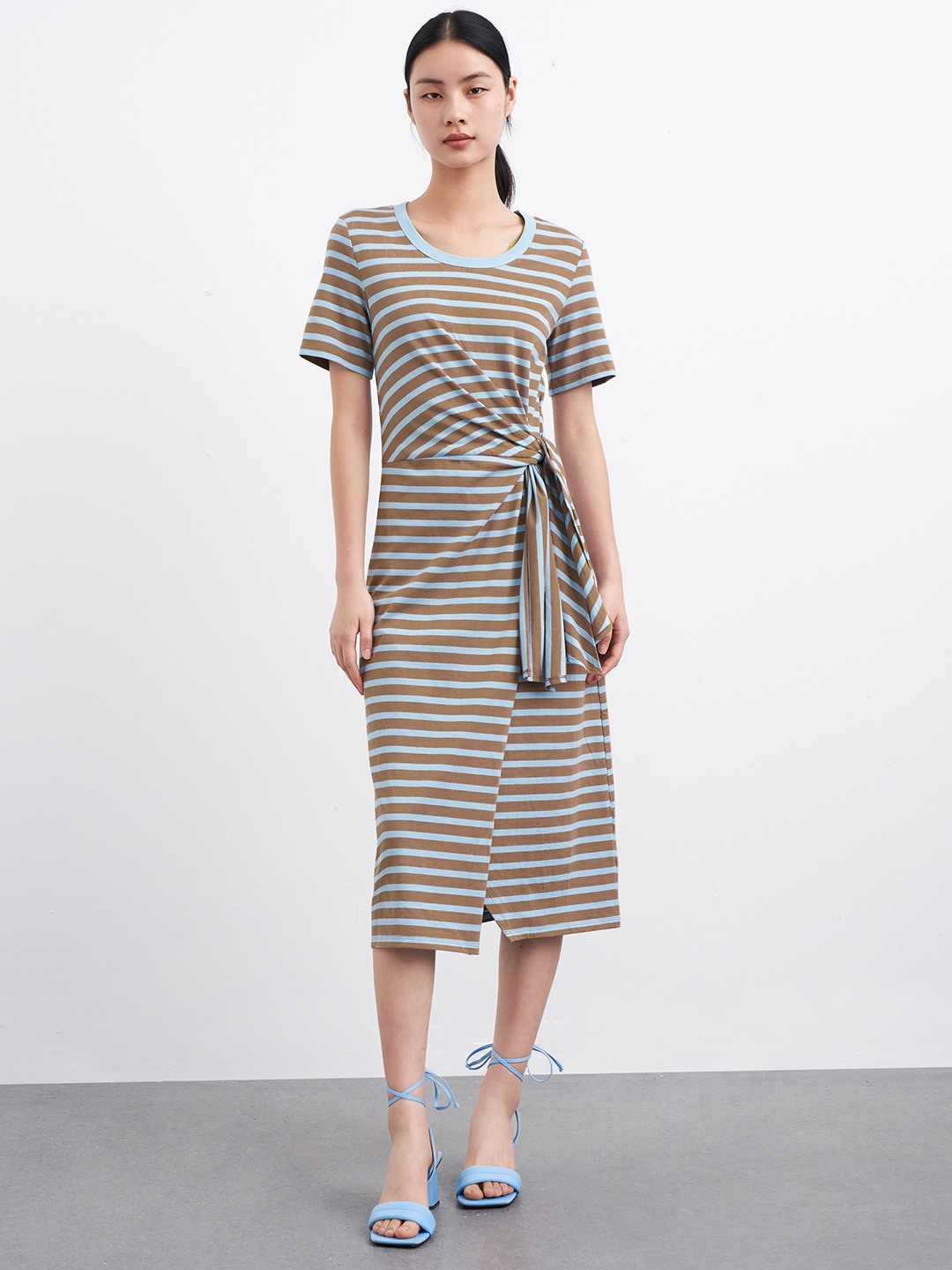 

Urban Revivo Cotton High Slit Waist Tie-Up Striped T-shirt Midi Dress, Blue