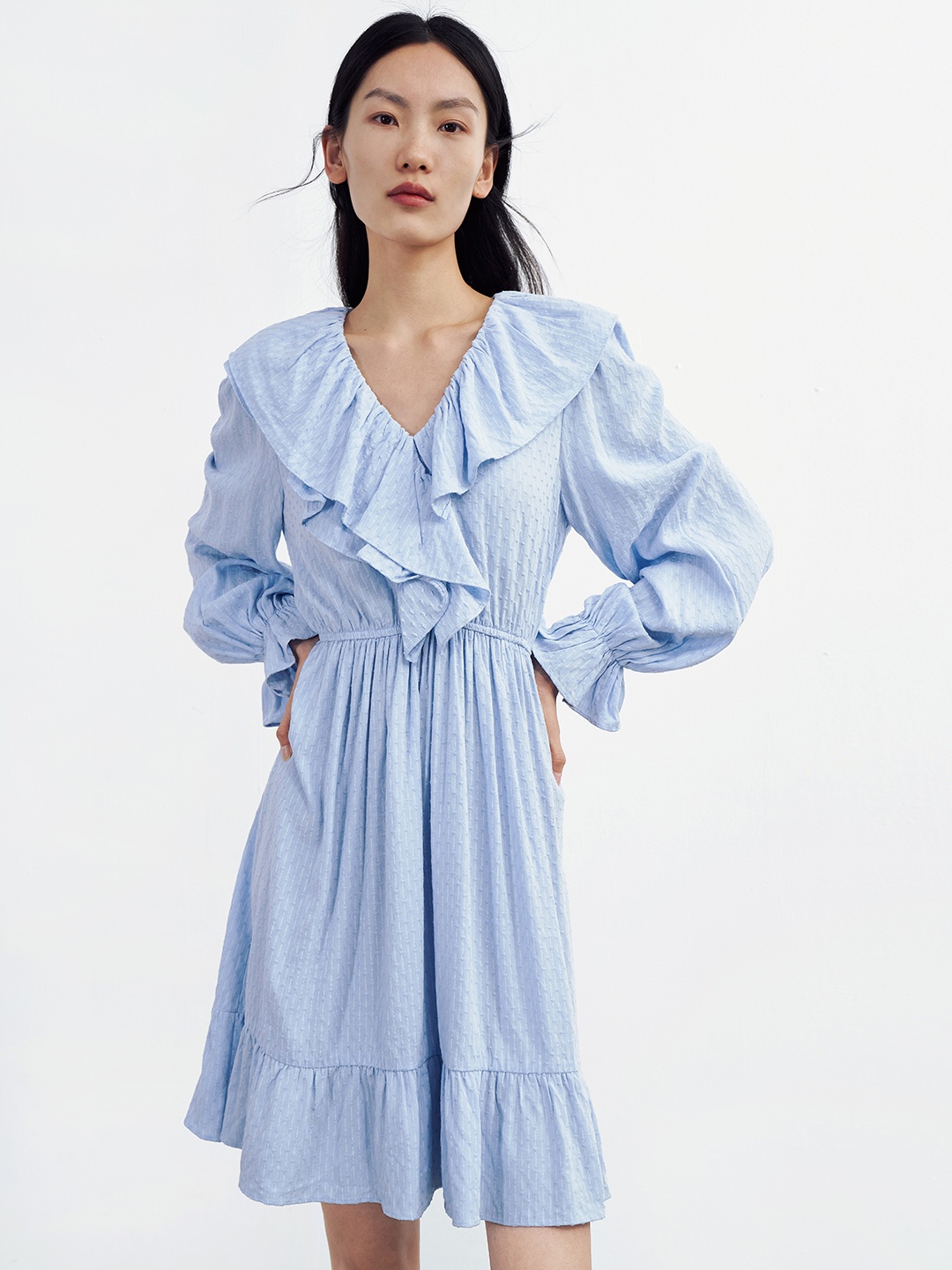 

Urban Revivo Dobby Woven Ruffled Fit & Flare Dress, Blue