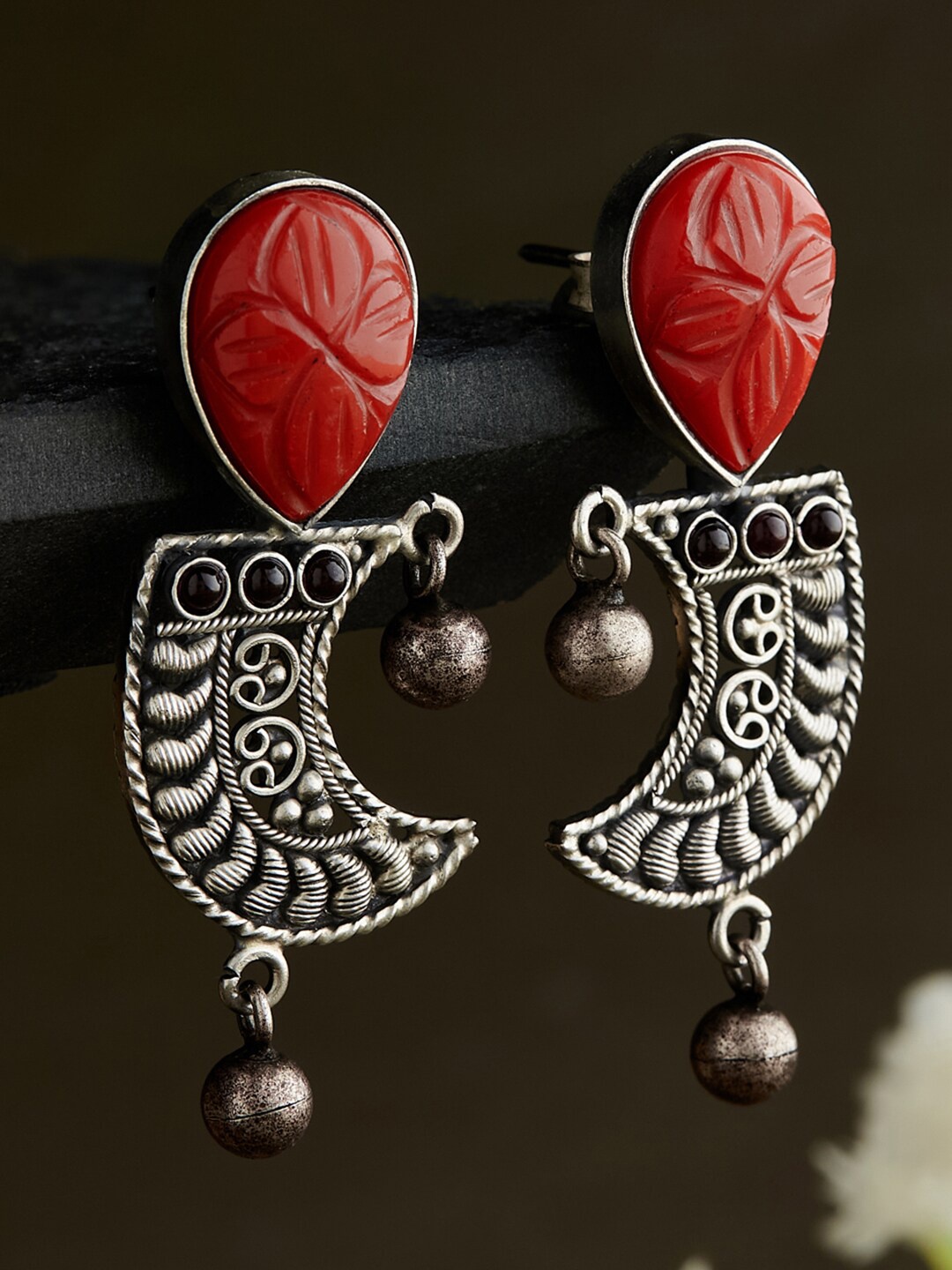 

Fabindia Silver Contemporary Stone Studded Drop Earrings