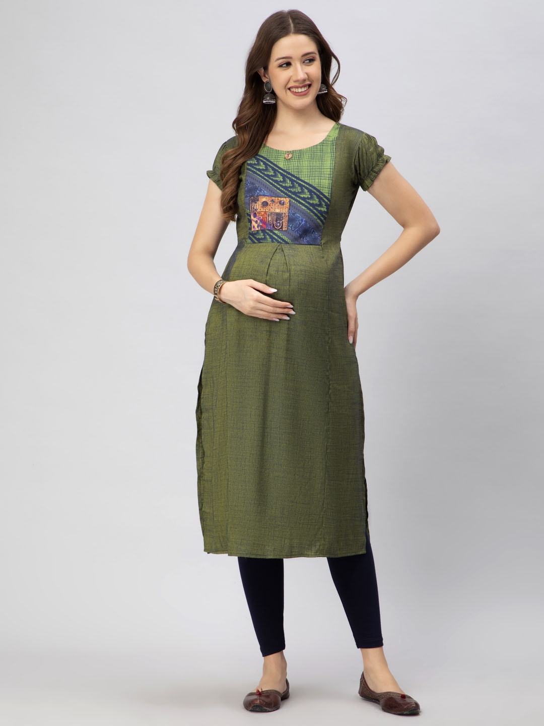 

CEE-18 Geometric Printed Cotton Maternity Kurta, Green