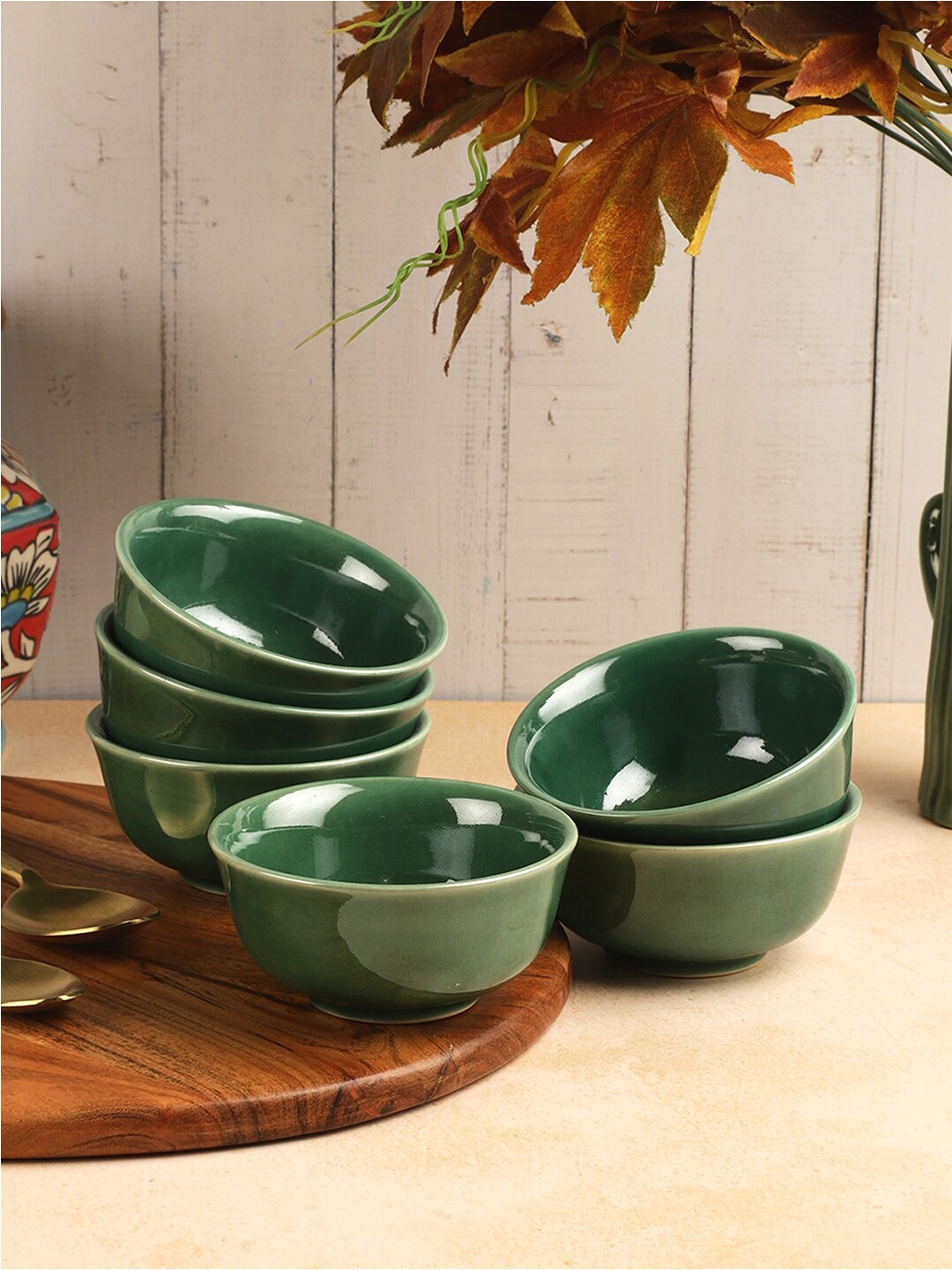 

VarEesha Awesome Solids Green & 6 Pieces Printed Ceramic Glossy Bowls 150 ml Each