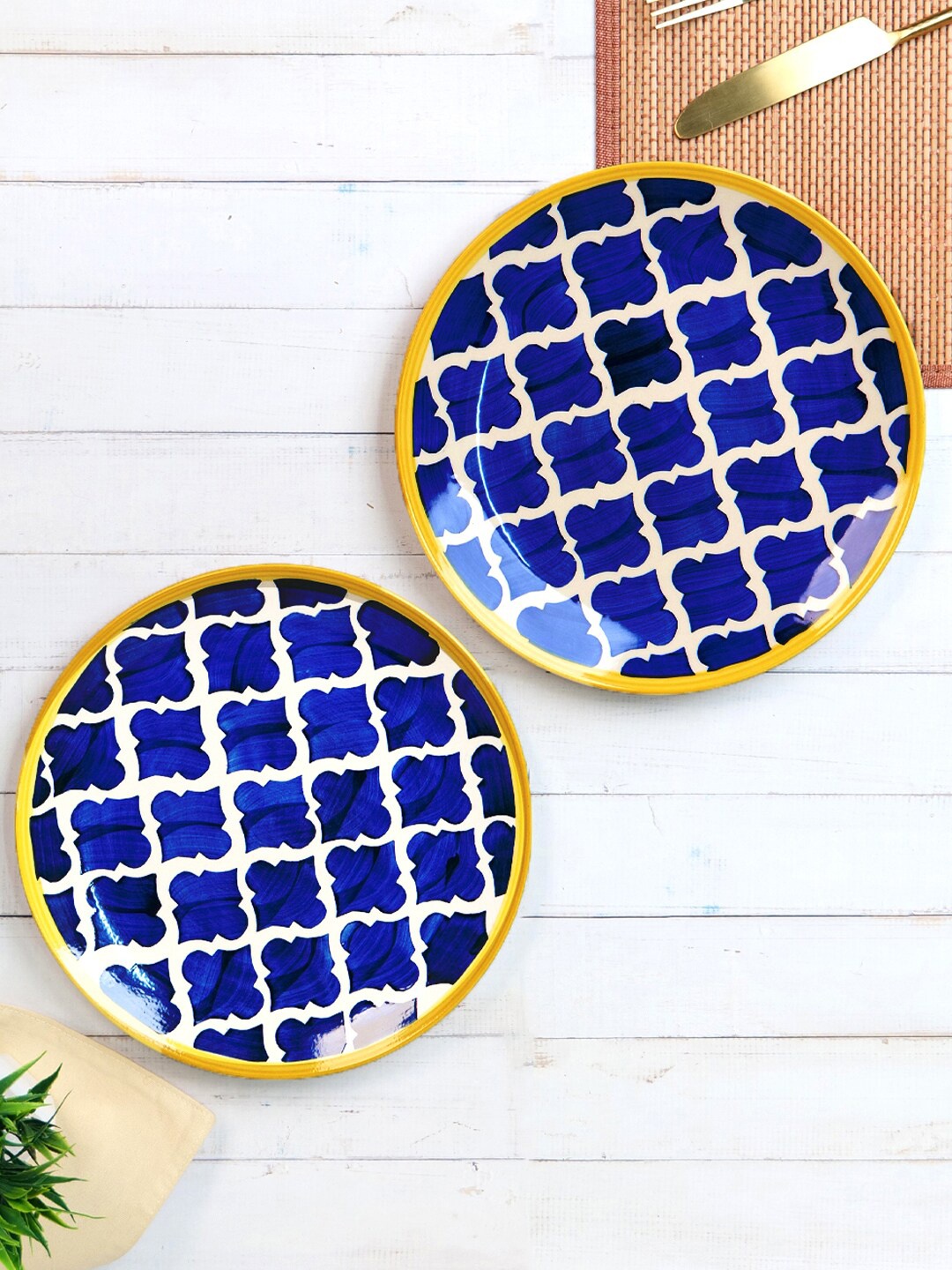 

VarEesha Blue & Yellow 6 Pieces Printed Ceramic Glossy Plates