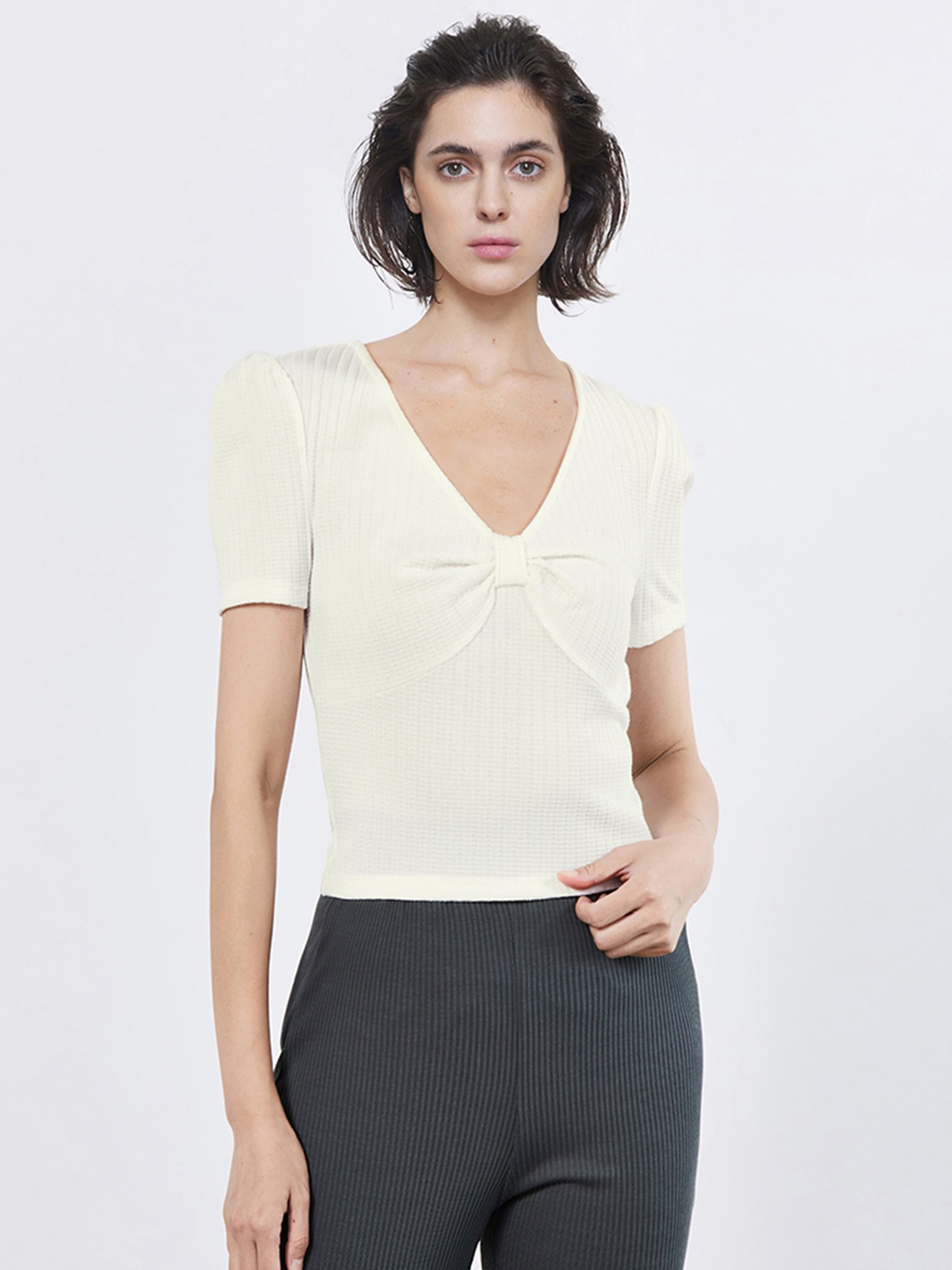 

Urban Revivo Bow Detail Textured Top, White