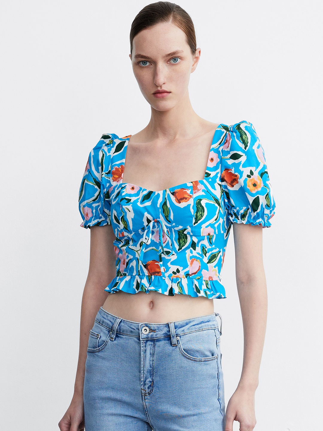 

Urban Revivo Floral Print Pure Cotton Smocked Empire Crop Top, Blue