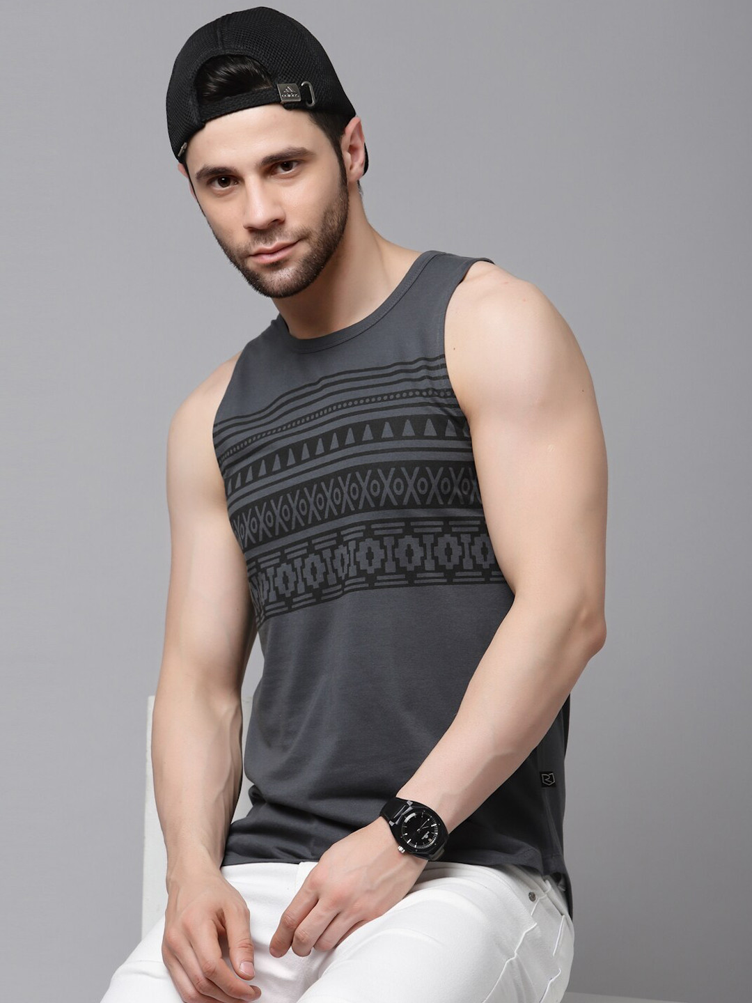 

Rigo Printed Round Neck Cotton Basic Vests, Charcoal