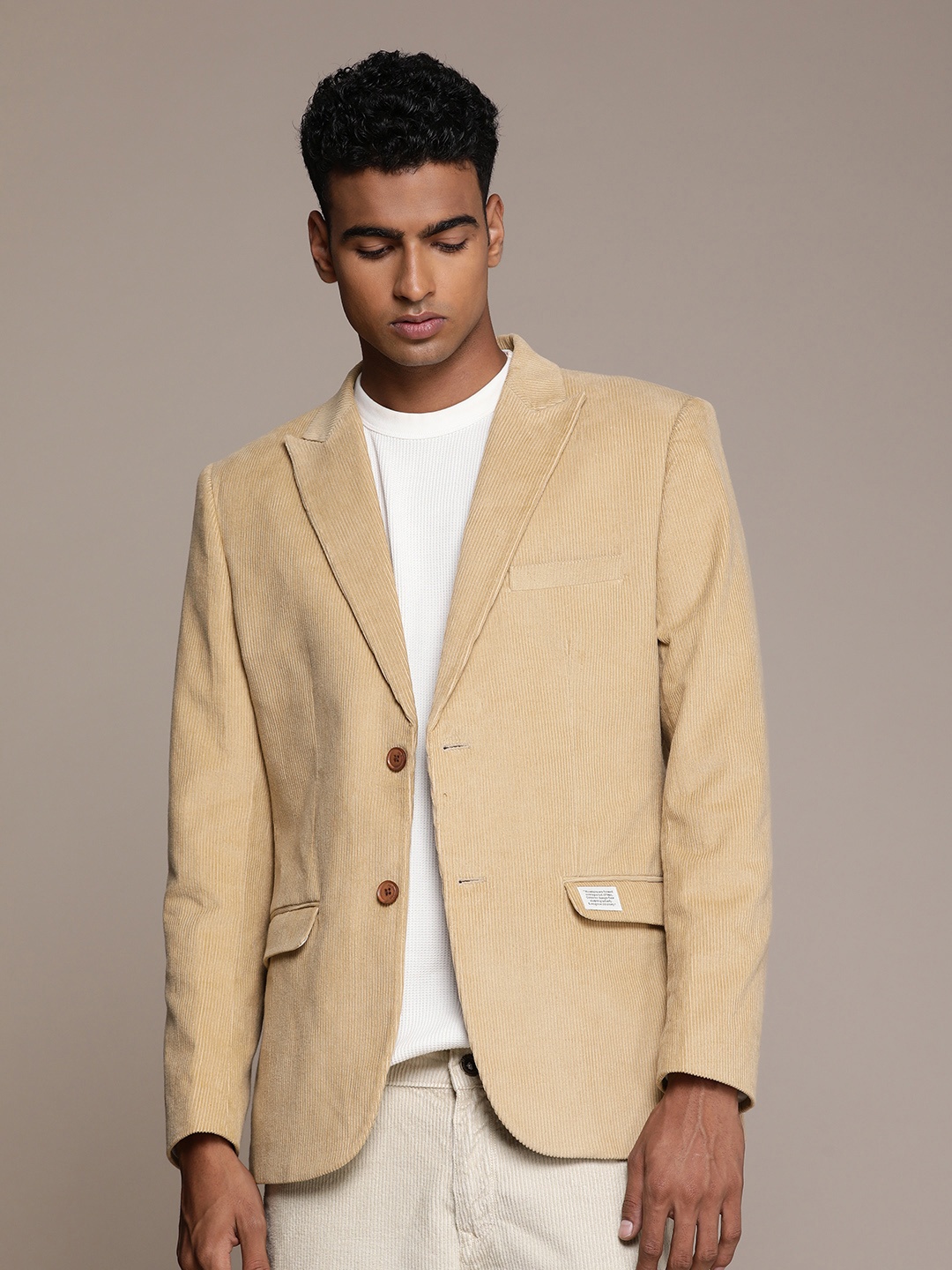 

Mr Bowerbird Pure Cotton Corduroy Single-Breasted Tailored Fit Blazers, Beige