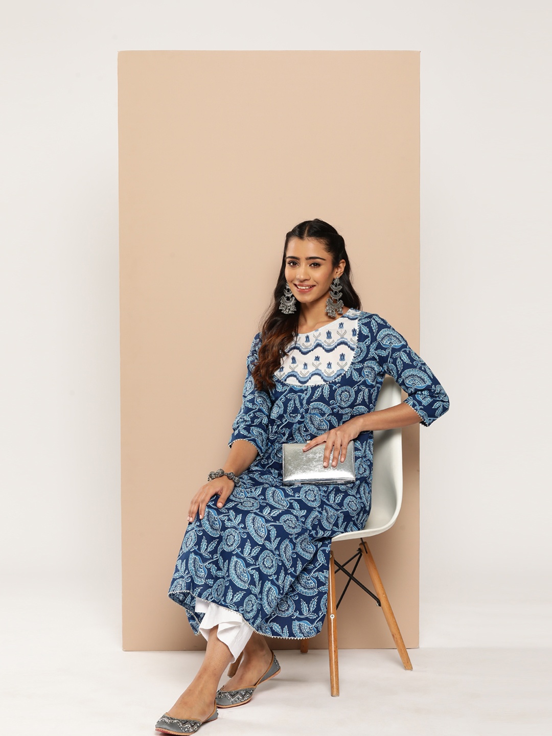 

HERE&NOW Women Ethnic Motifs Printed Gotta Patti Kurta, Blue
