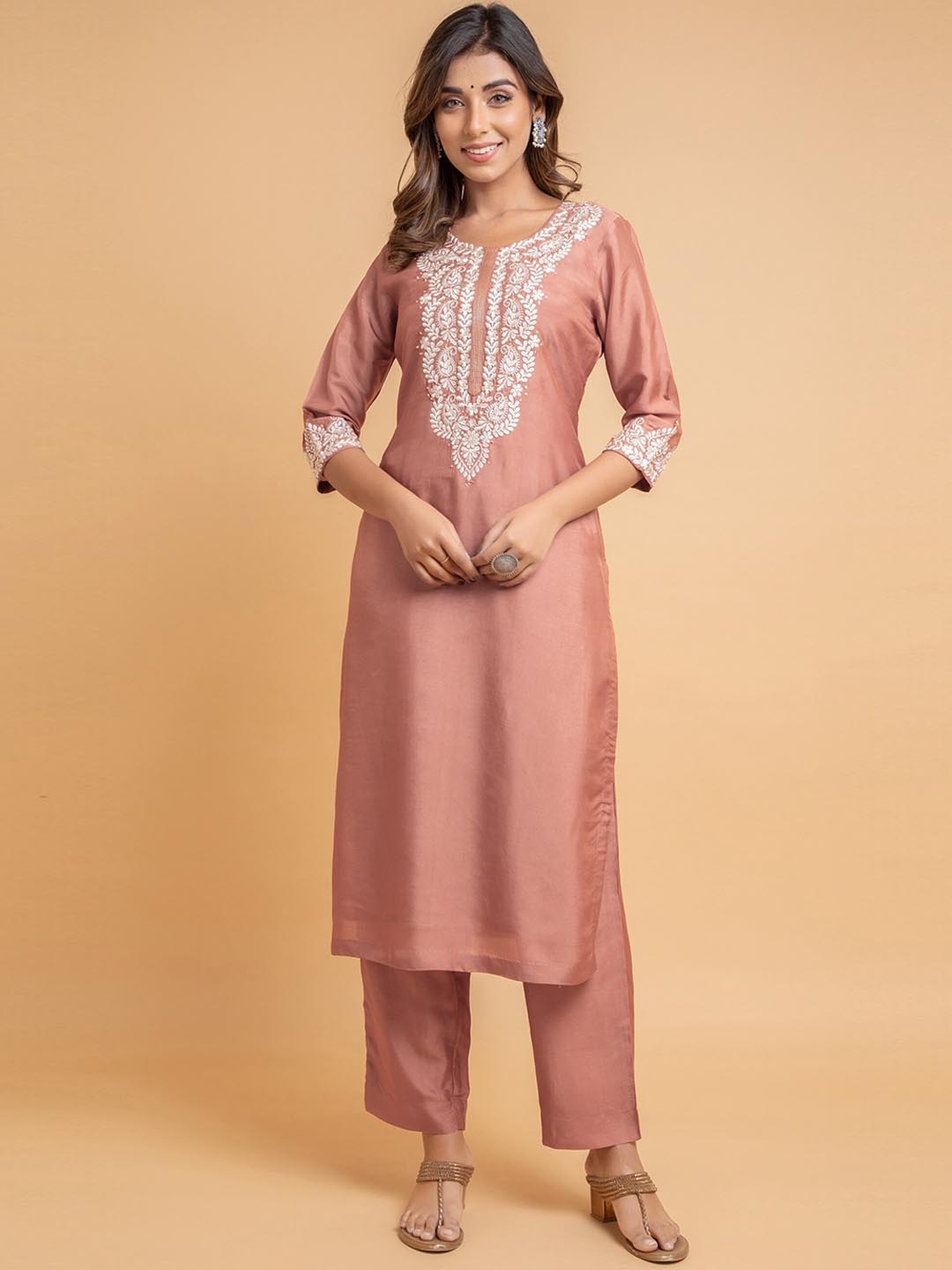 

SUTI Ethnic Motifs Embroidered Thread Work Pure Cotton Kurta with Trousers, Pink