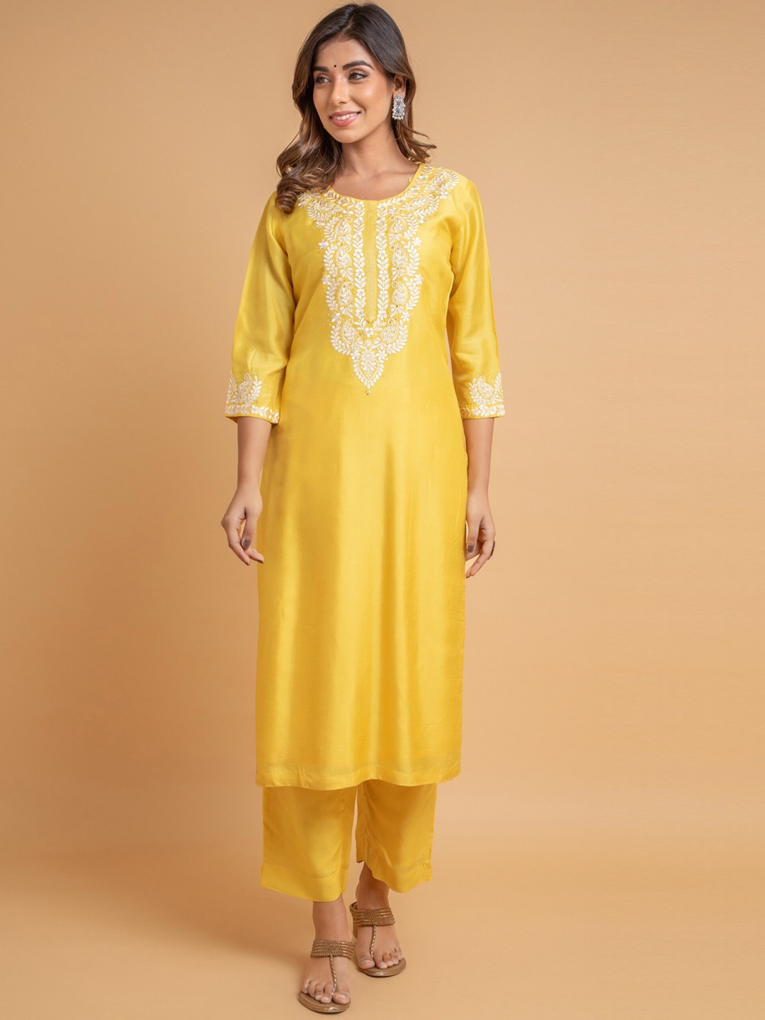 

SUTI Embroidered Cotton Silk Straight Kurta with Trousers, Yellow