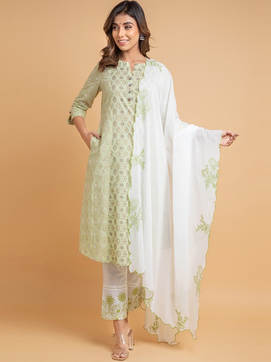 

SUTI Ethnic Motifs Printed Pure Cotton Kurta with Trousers & With Dupatta, Green