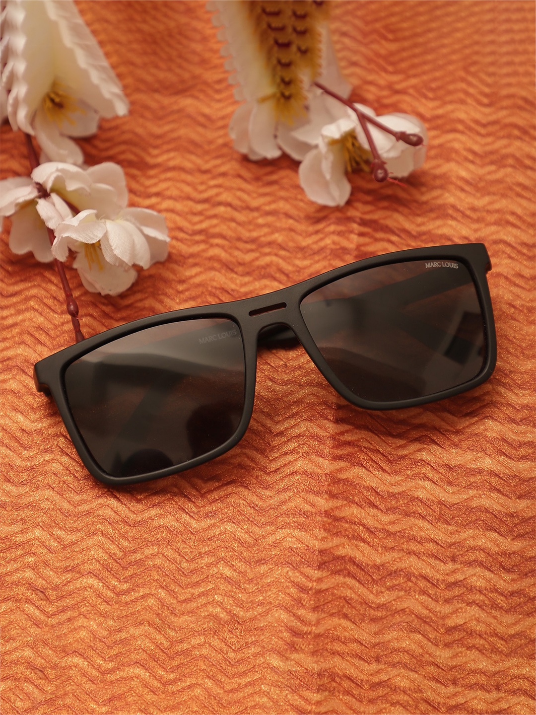 

MARC LOUIS Square Sunglasses with UV Protected Lens, Black