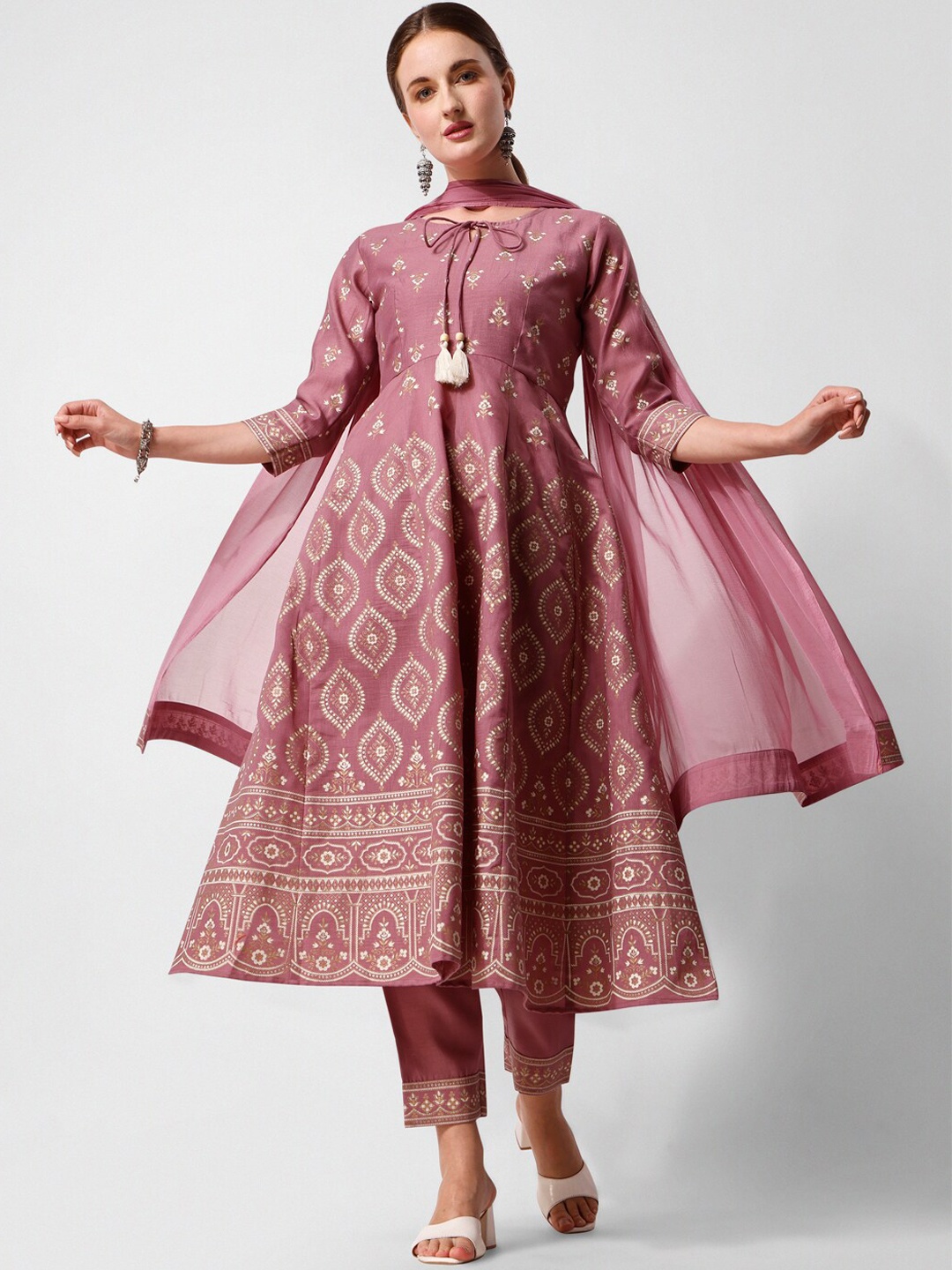 

Berrylicious Ethnic Motifs Printed Anarkali Kurta with Trousers & Dupatta, Pink