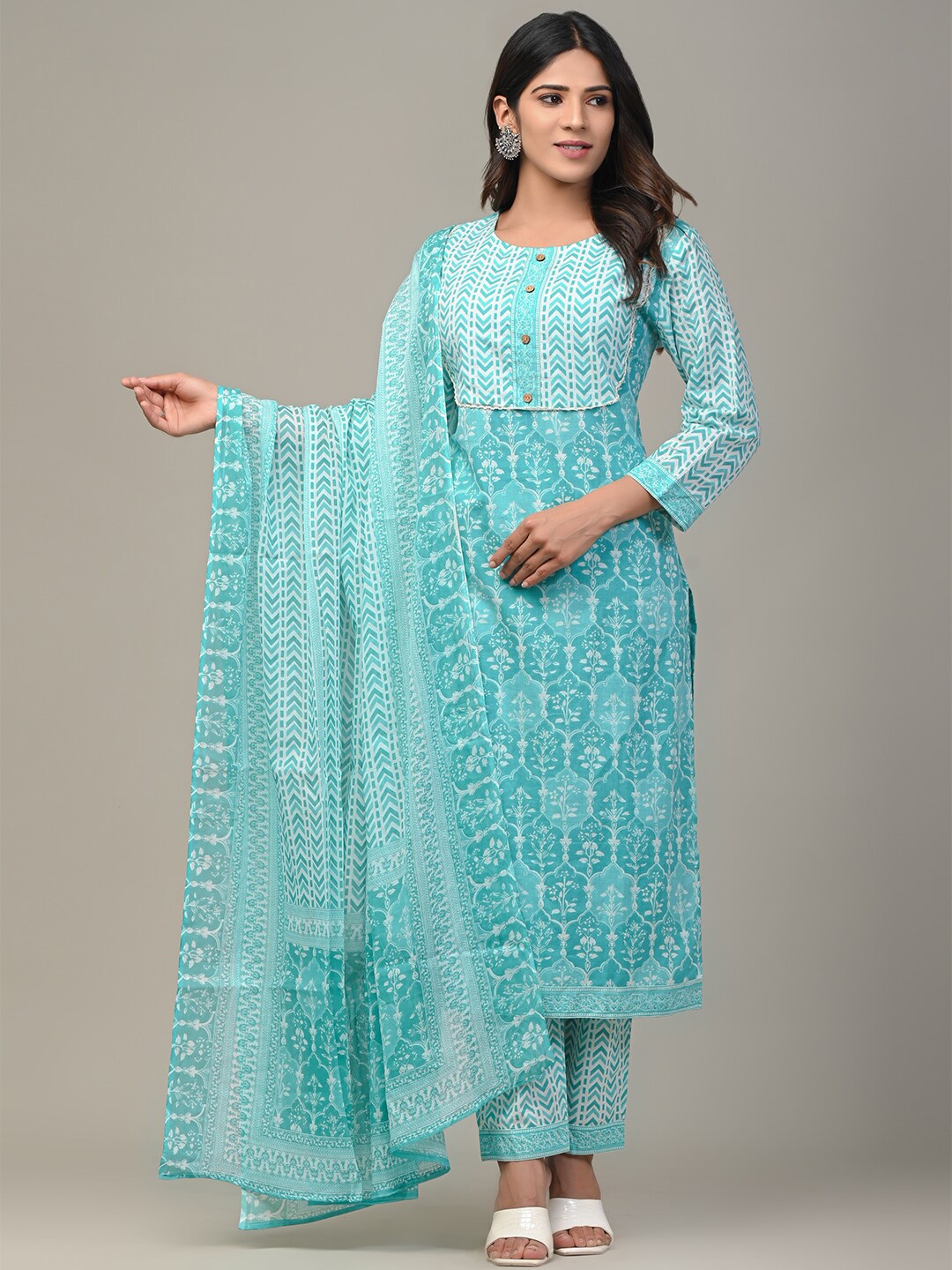 

FERANOID Ethnic Motifs Printed Regular Pure Cotton Kurta With Trousers & Dupatta, Turquoise blue