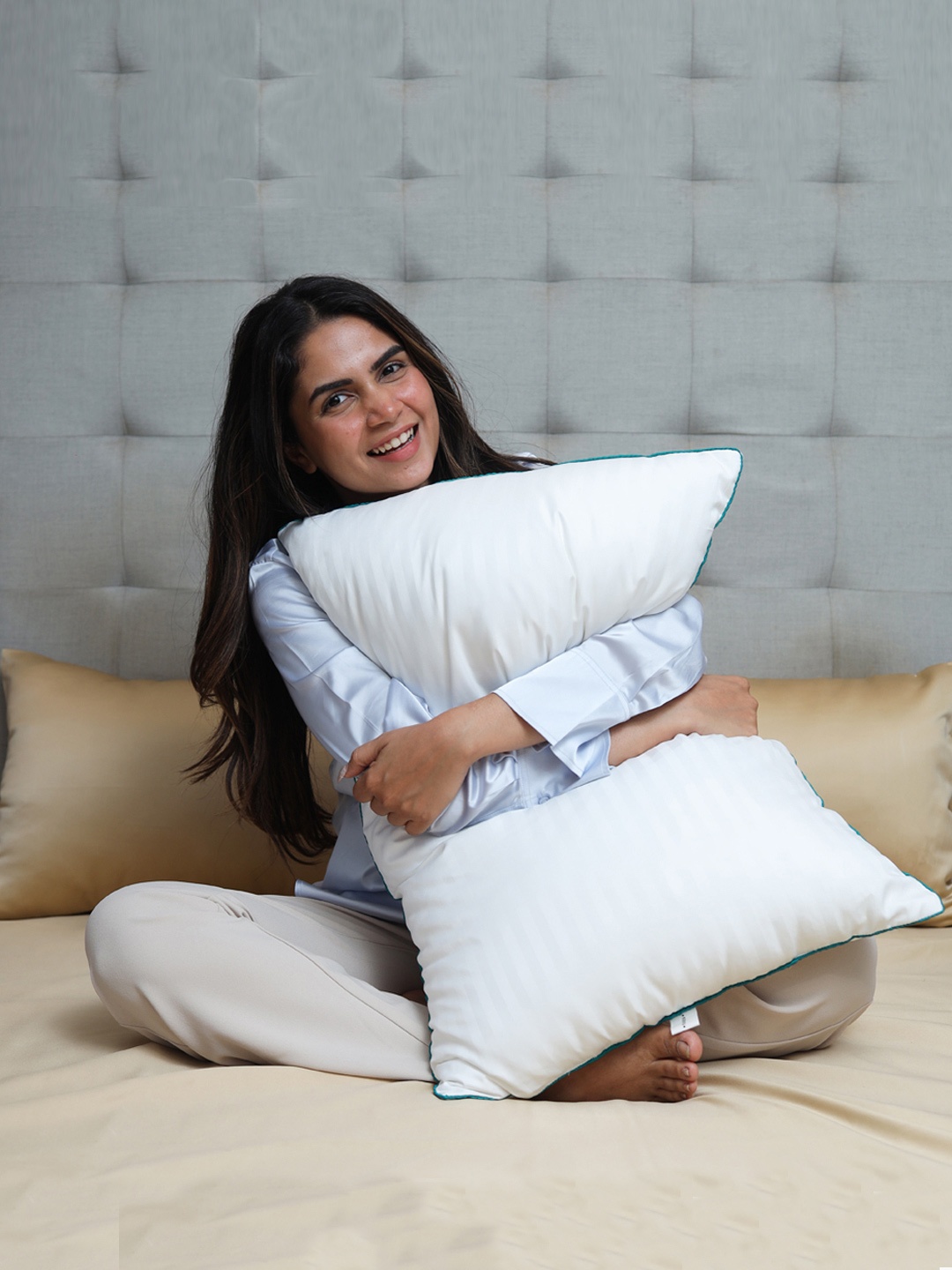 

Seevo Set of 2 White Sleep Bed Pillow