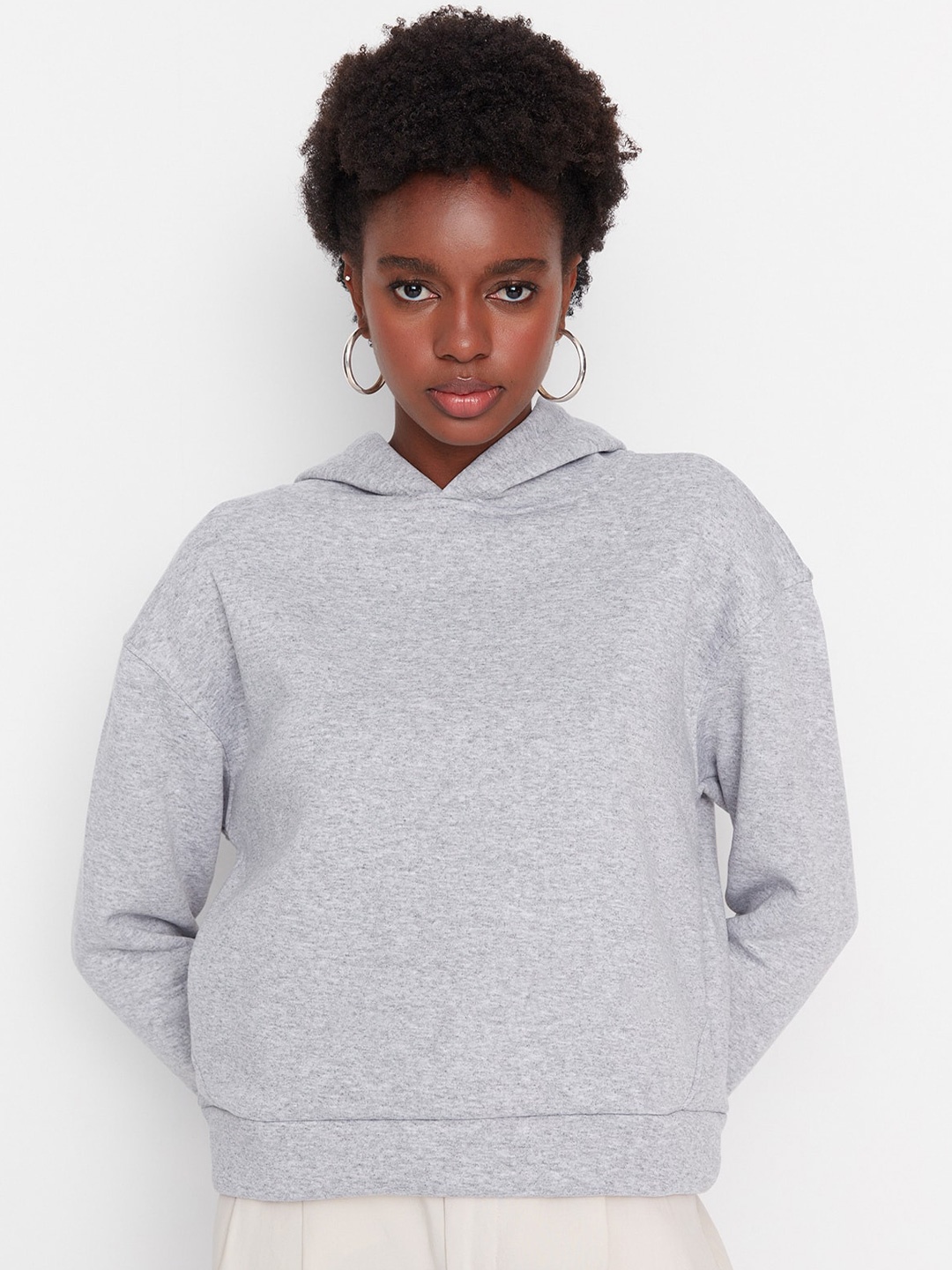 

Trendyol Solid Long Sleeves Hooded Sweatshirt, Na