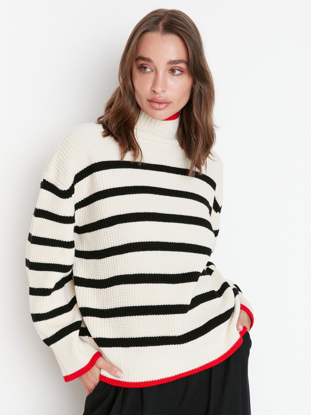 

Trendyol Striped Loose Knit Turtle Neck Pullover Sweater, White