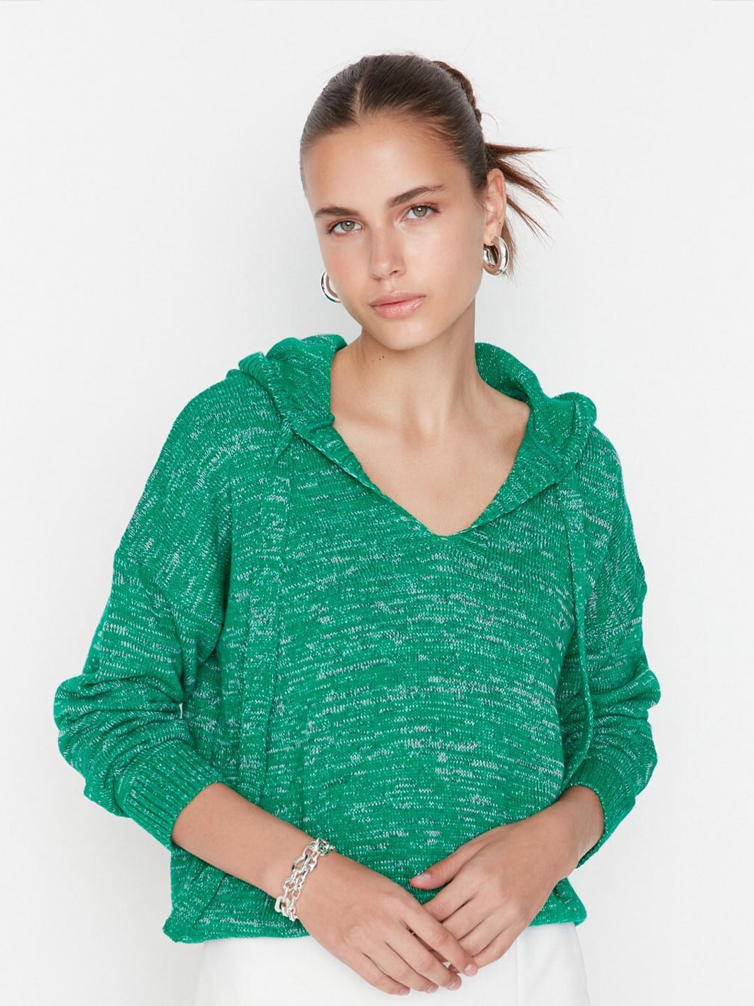 

Trendyol Hooded Neck Long Drop -Down Sleeves Acrylic Sweatshirts, Green