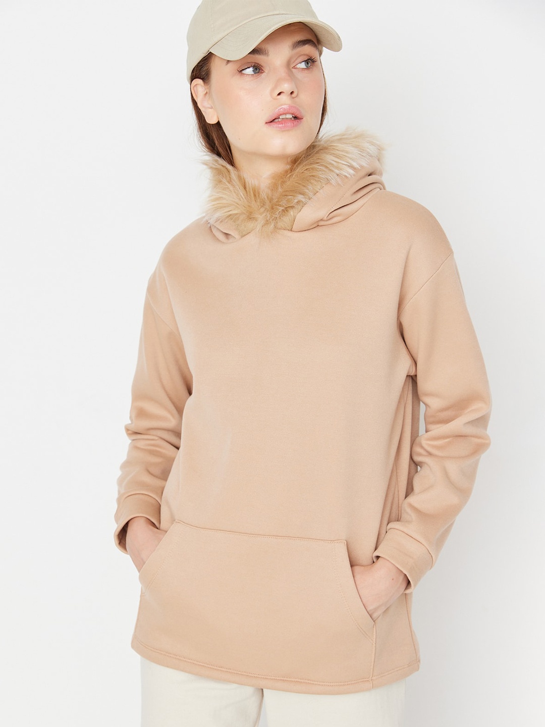 

Trendyol Hooded Long Sleeves Pullover Sweatshirt, Cream