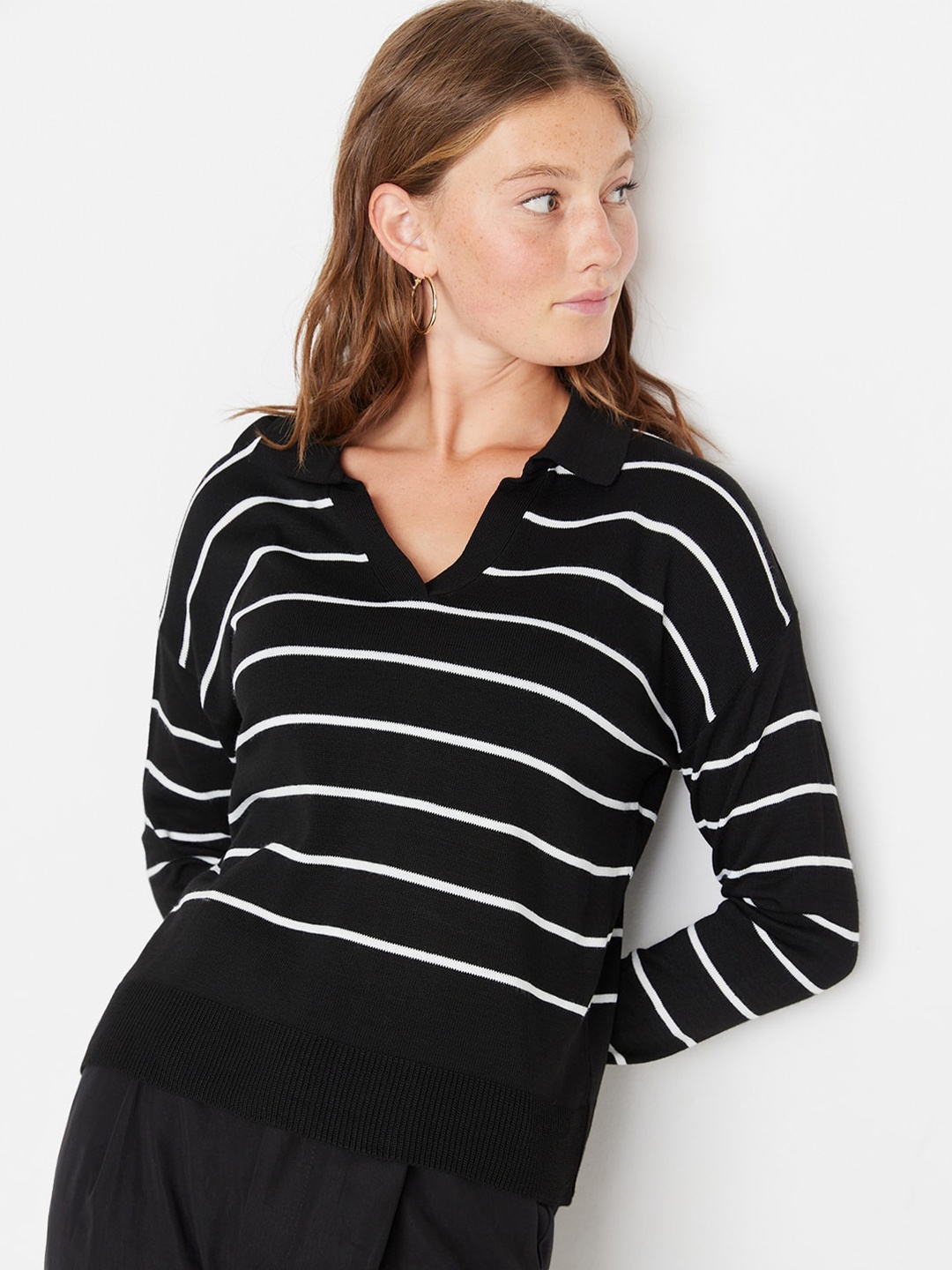 

Trendyol Striped Drop-Shoulder Sleeves Acrylic Top, Black