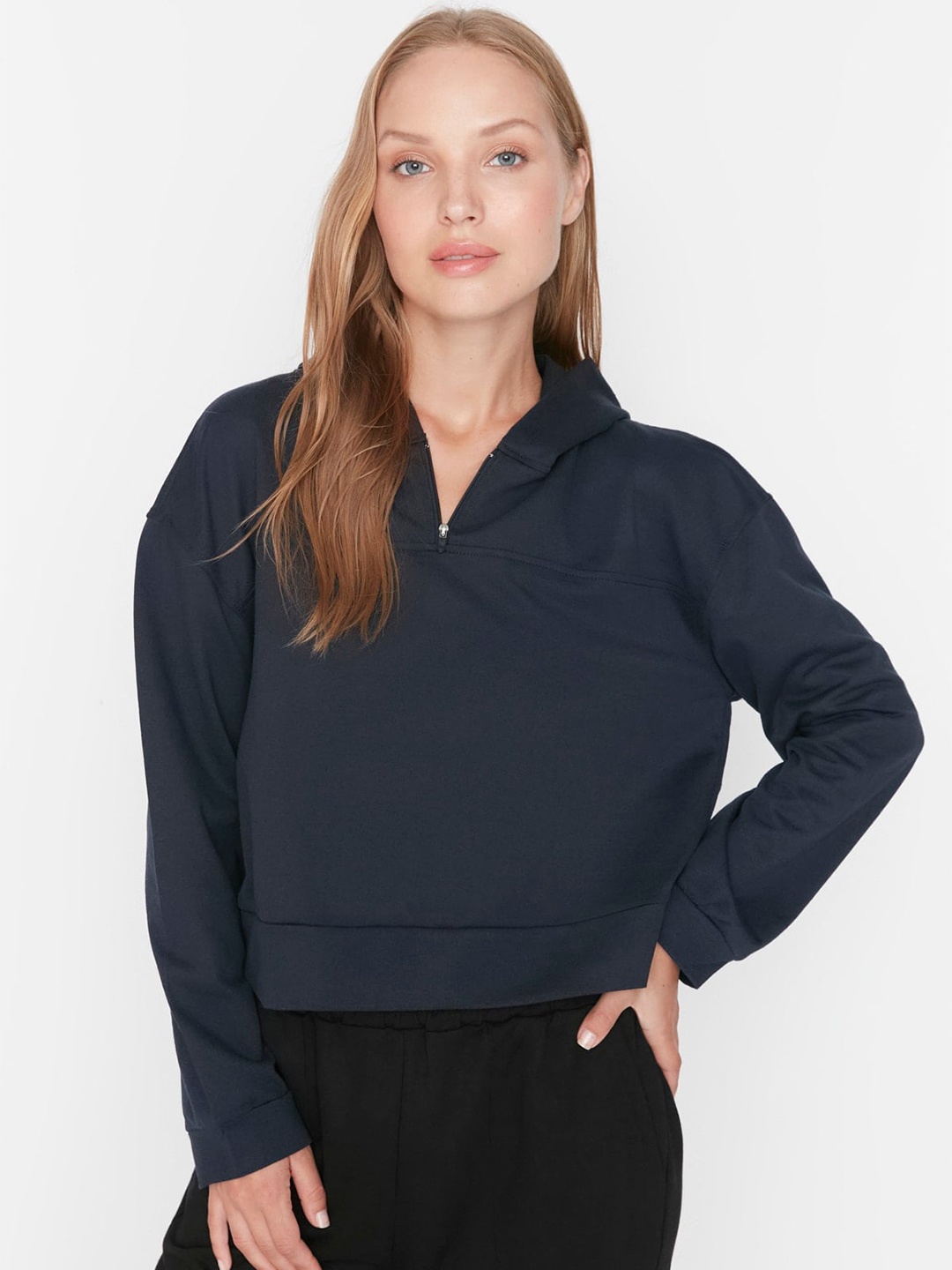 

Trendyol Hooded Long Sleeves Boxy Top, Navy blue