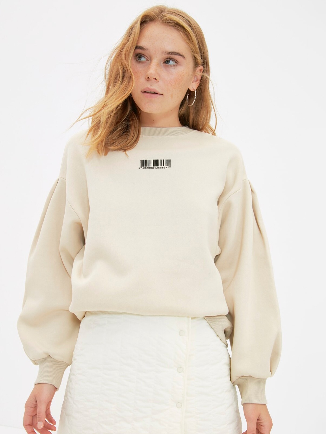 

Trendyol Round Neck Drop Shoulder Sleeves Sweatshirt, Beige