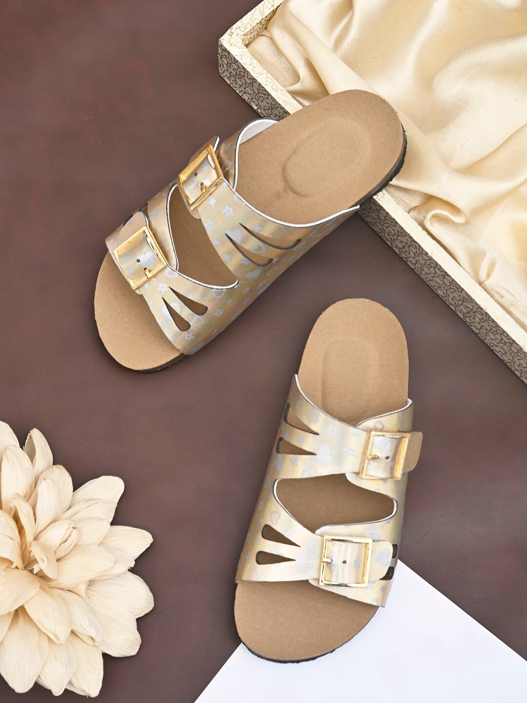 

BRISKERS Girls Printed Open Toe Flats With Buckles, Gold