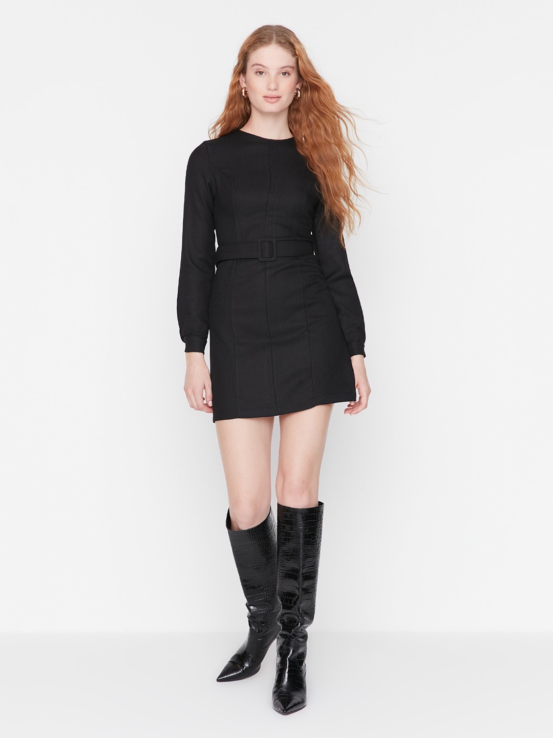 

Trendyol Round Neck Sheath Mini Dress With Belt, Black