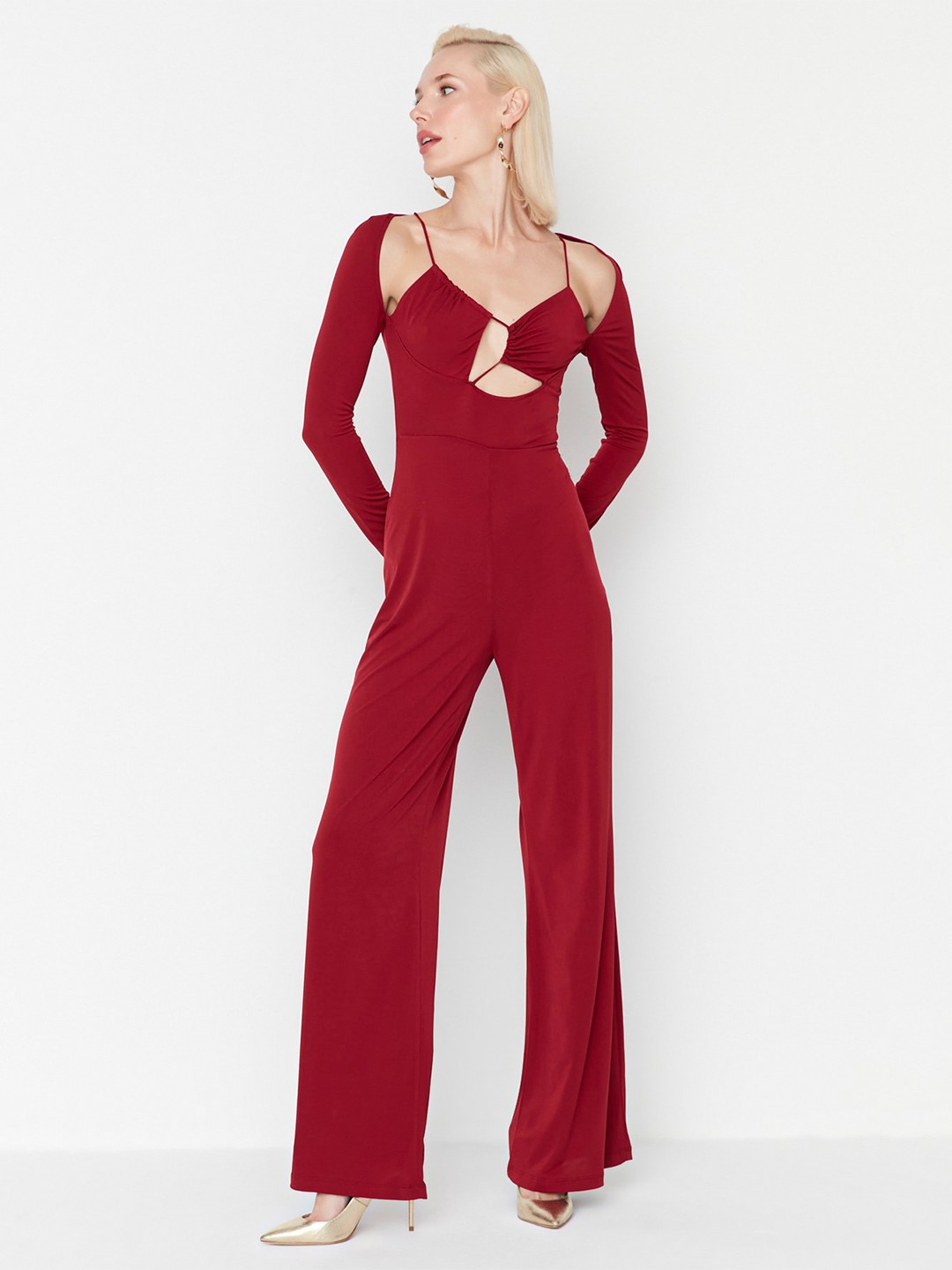 

Trendyol Cold-Shoulder Basic Jumpsuit, Na