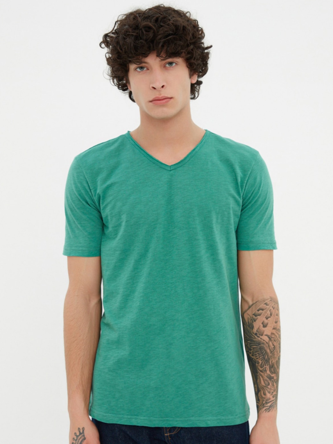 

Trendyol V-Neck Short Sleeves Casual T-Shirt, Green