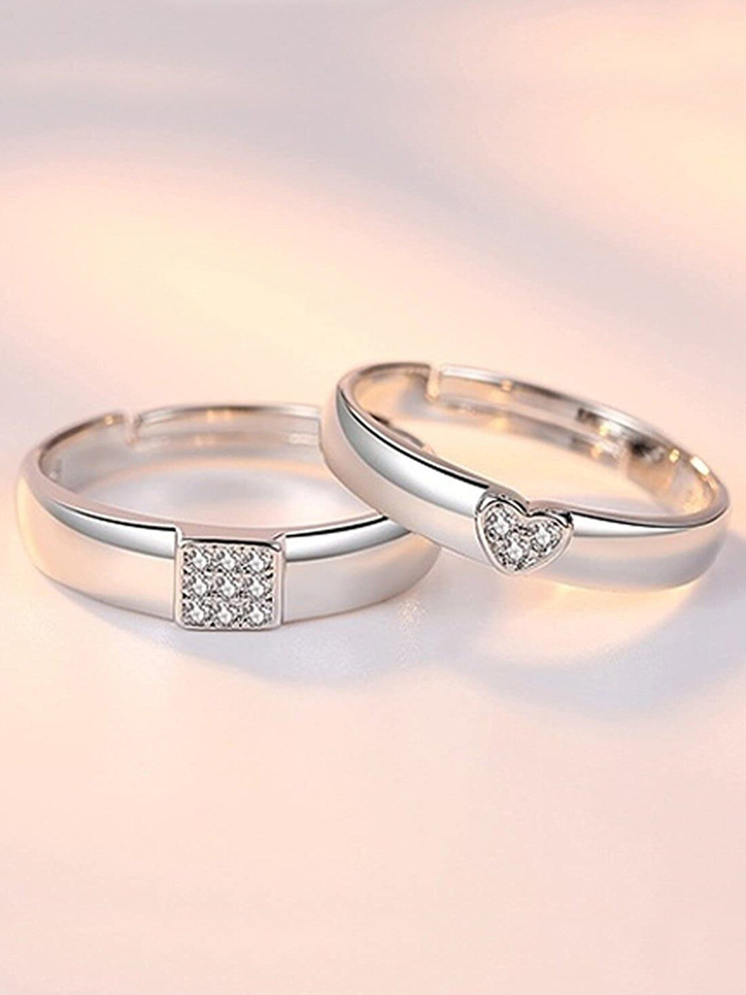 

UNIVERSITY TRENDZ Set Of 2 Silver-Plated Crystal Studded Adjustable Couple Finger Ring