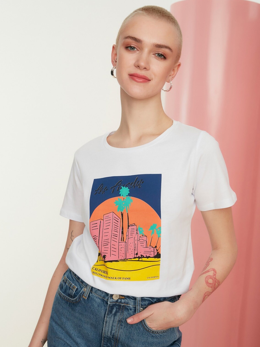 

Trendyol Graphic Printed Casual T-Shirt, Na