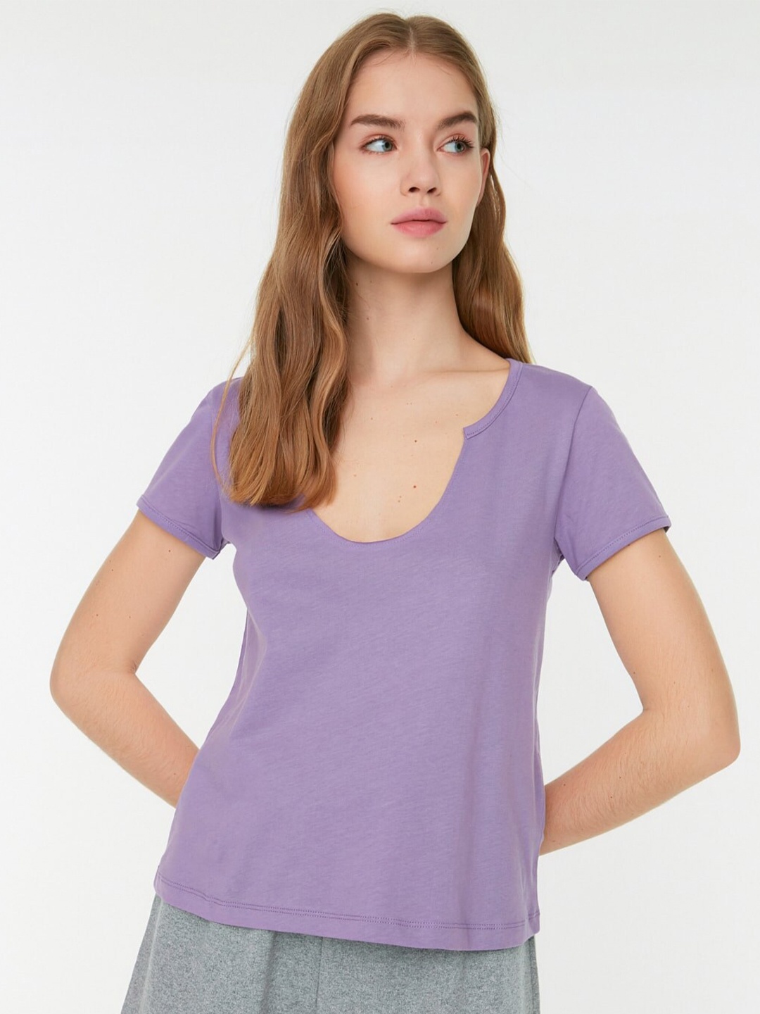 

Trendyol Scoop Neck Pure Cotton T-shirt, Lavender