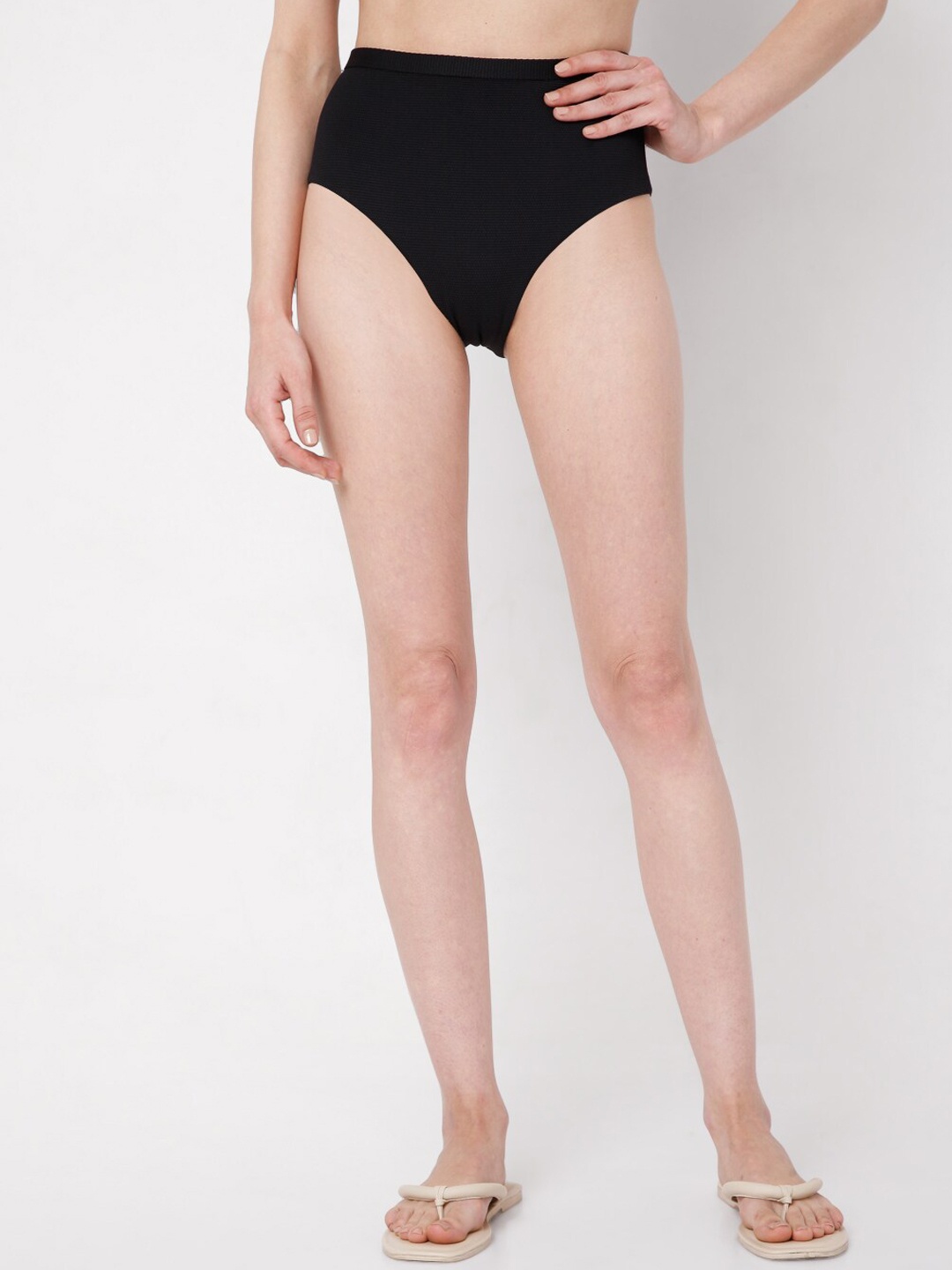 

Vero Moda Women Basic High-Rise Briefs, Black