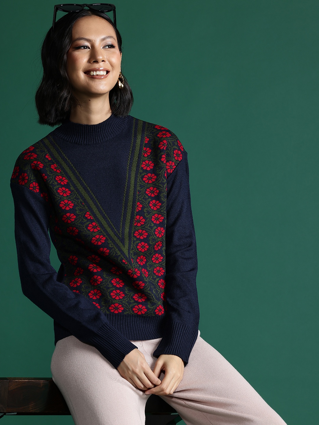 

Sangria Acrylic Floral Self Design Pullover, Navy blue