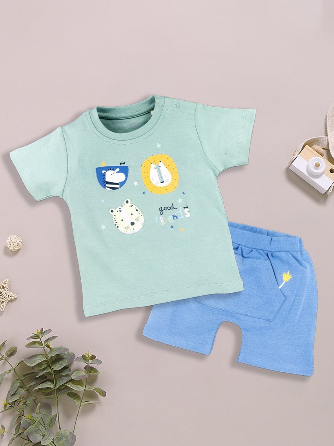 

BABY GO Boys Printed Pure Cotton T-shirt With Shorts, Sea green