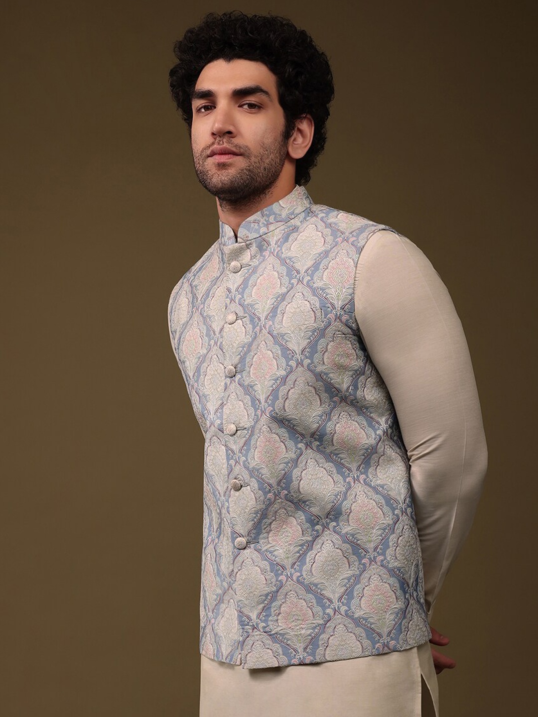 

KALKI Fashion Mandarin Collar Pure Silk Kurta With Churidar & Jacket, White