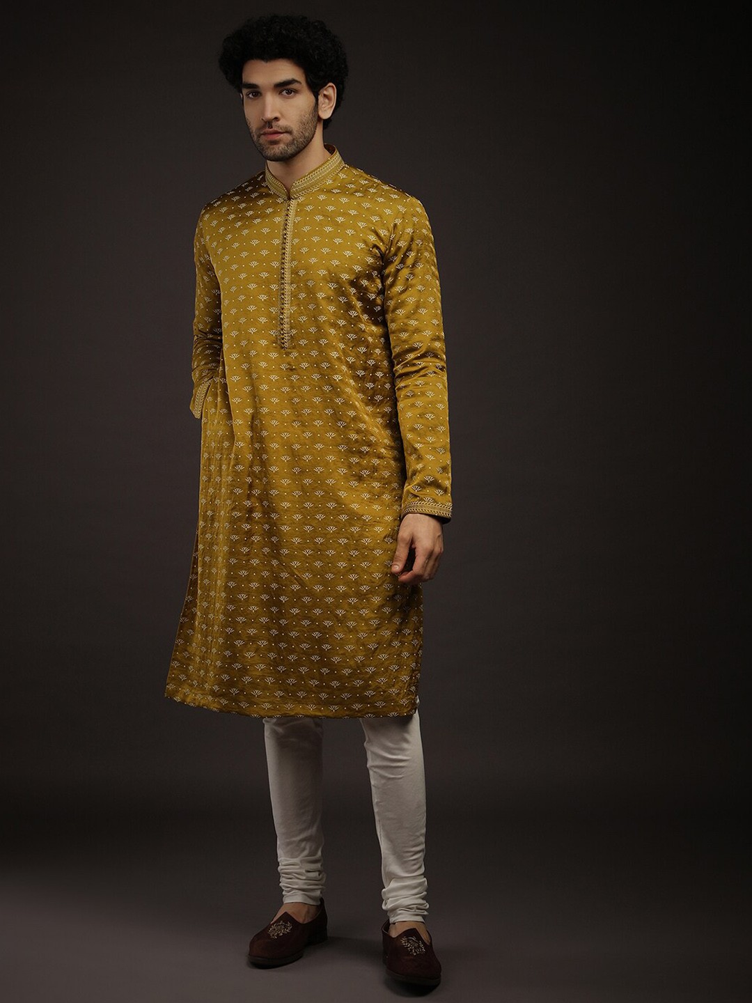 

KALKI Fashion Ethnic Motif Printed Mandarin Collar Kurta With Churidar, Green