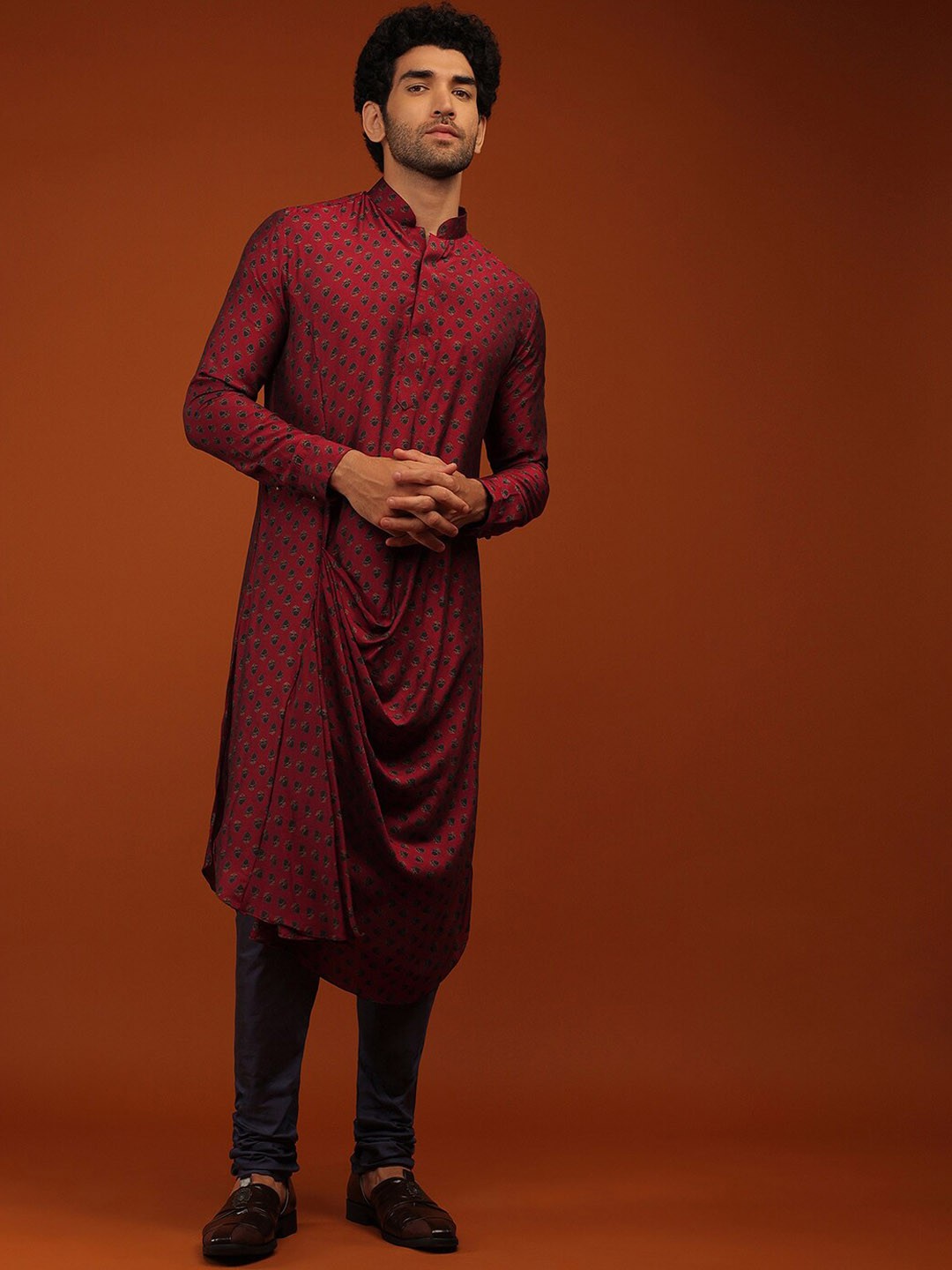 

KALKI Fashion Floral Printed Mandarin Collar Kurta With Churidar & Jacket, Red