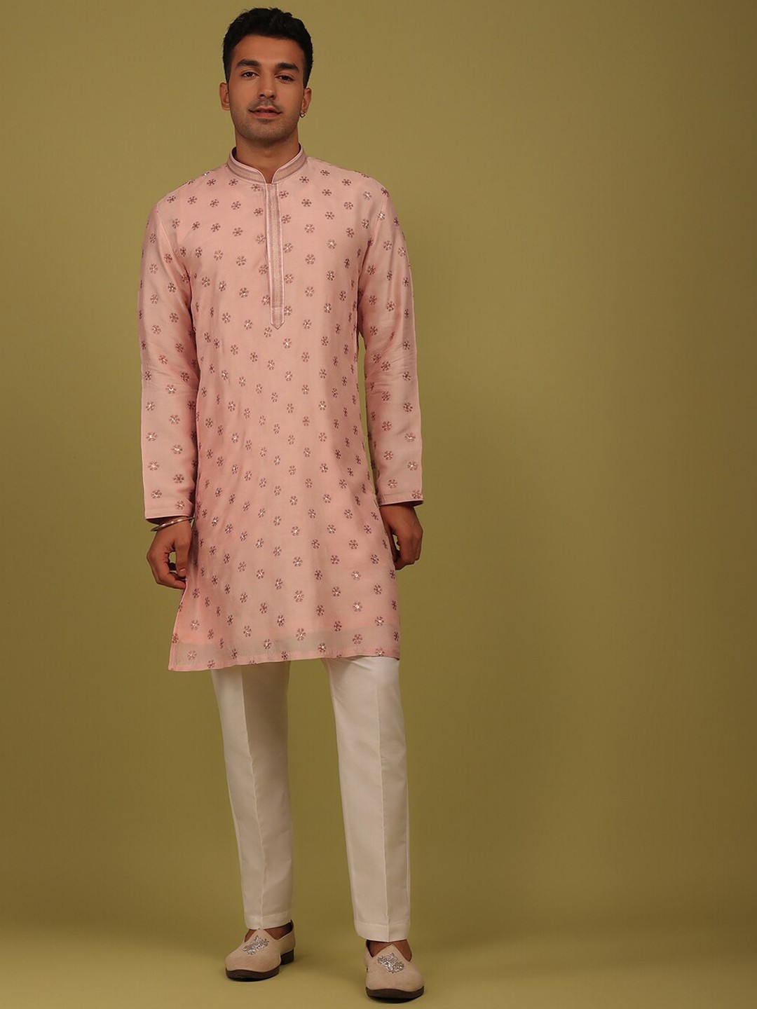 

KALKI Fashion Ethnic Motif Embroidered Mandarin Collar Sequinned Kurta With Pyjamas, Pink