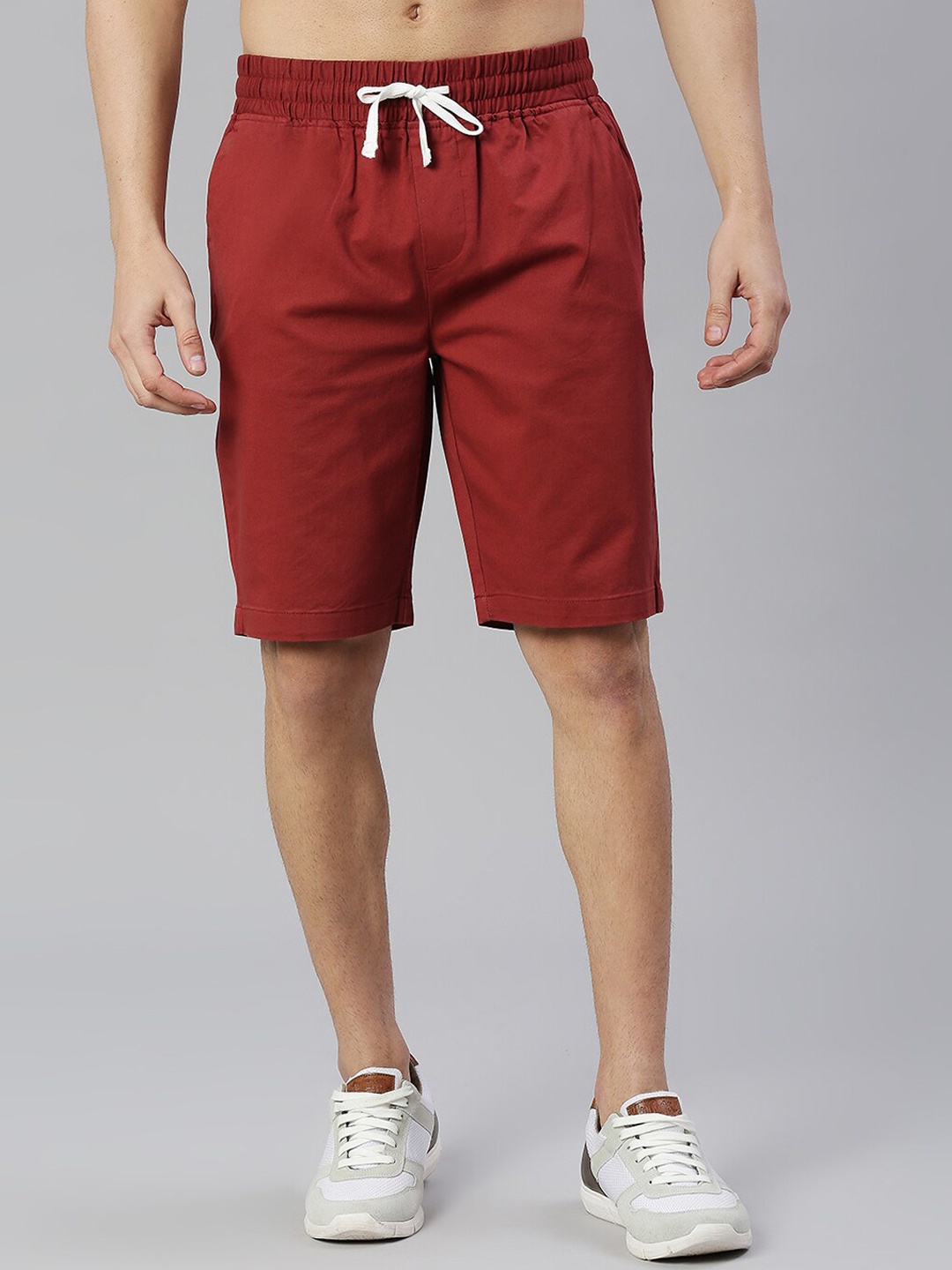 

Thomas Scott Men Mid-Rise Slim Fit Shorts, Maroon