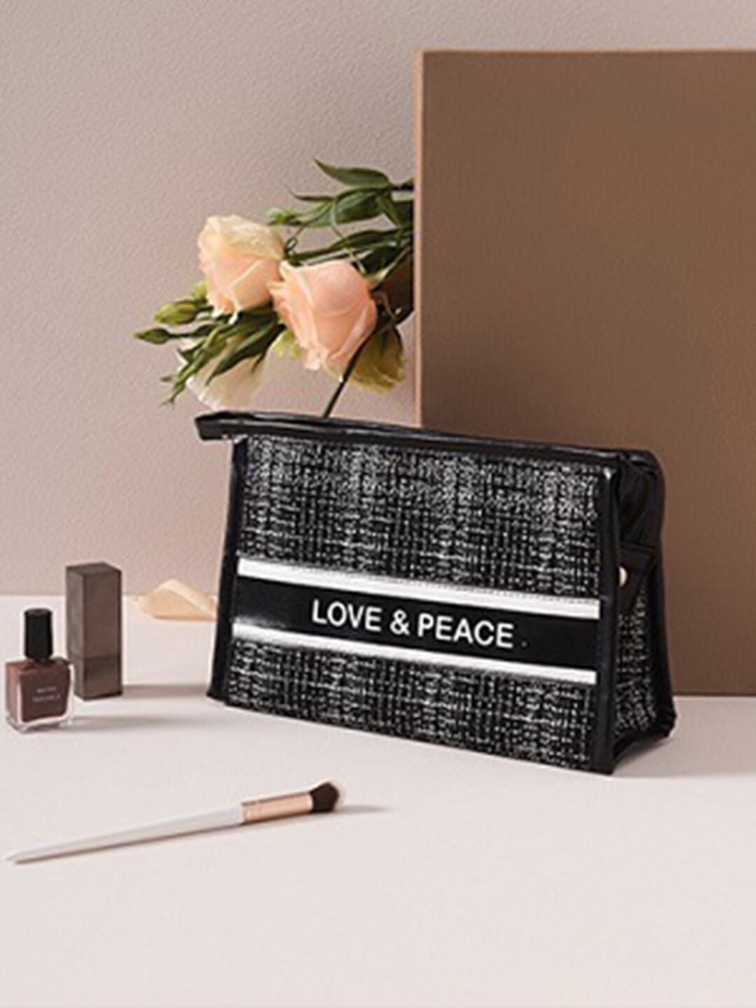 

MARKET99 Textured Printed Travel Pouch, Black