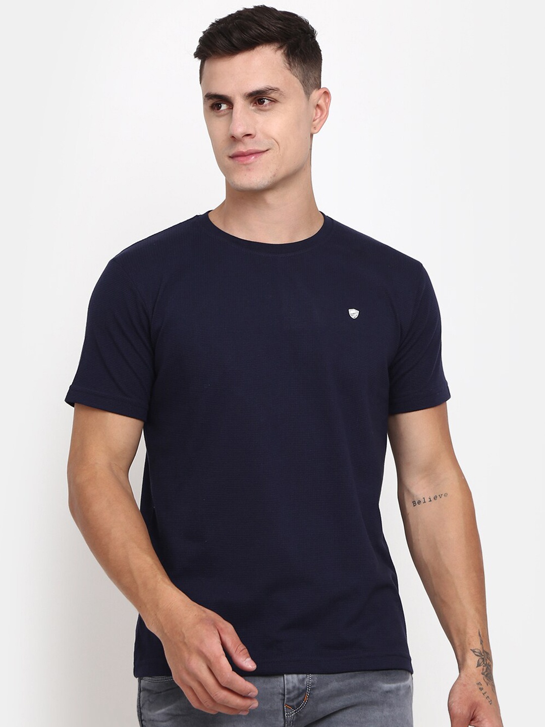 

V-Mart Self Designed Slim Fit Cotton T-shirt, Navy blue