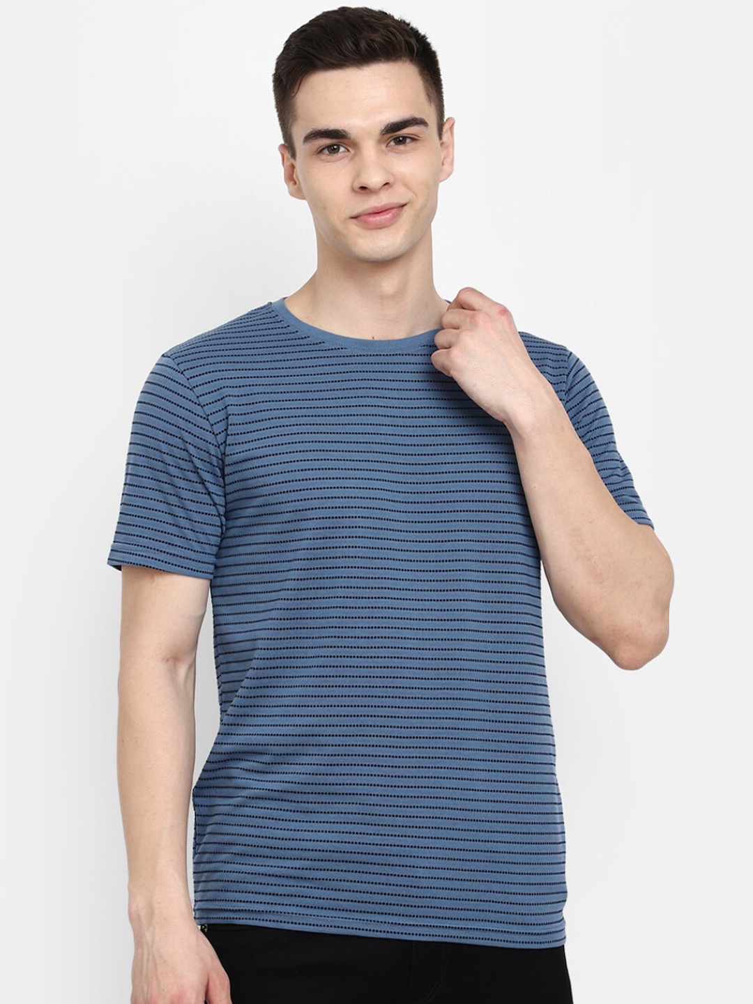 

V-Mart Striped Slim Fit Cotton T-shirt, Blue