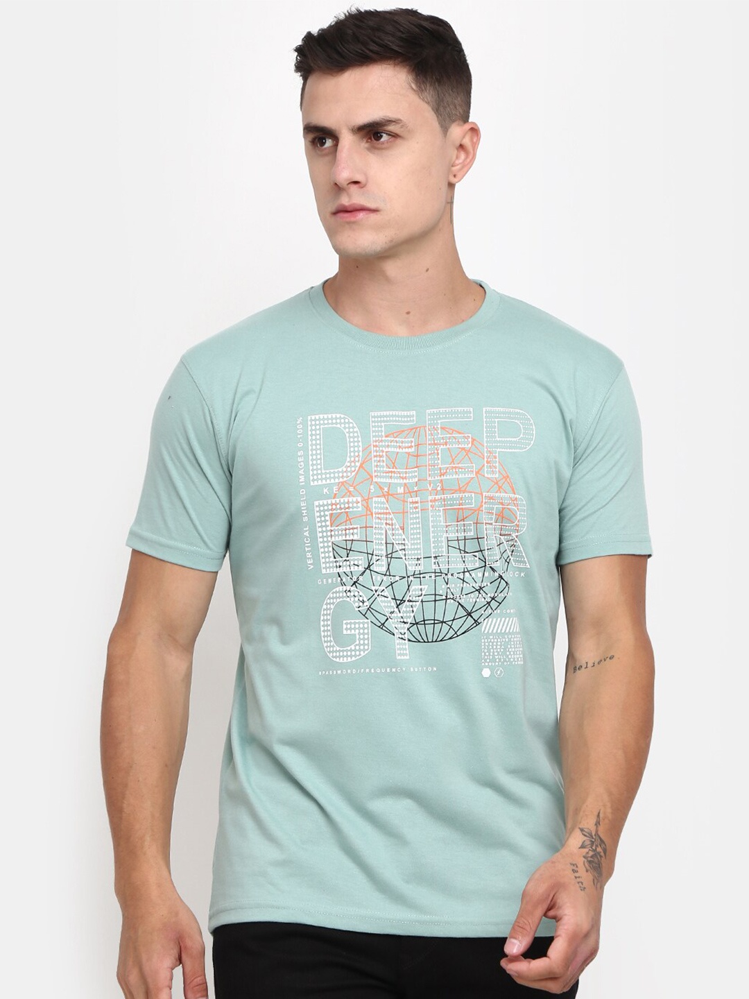 

V-Mart Typography Printed Round Neck Cotton T-shirt, Green